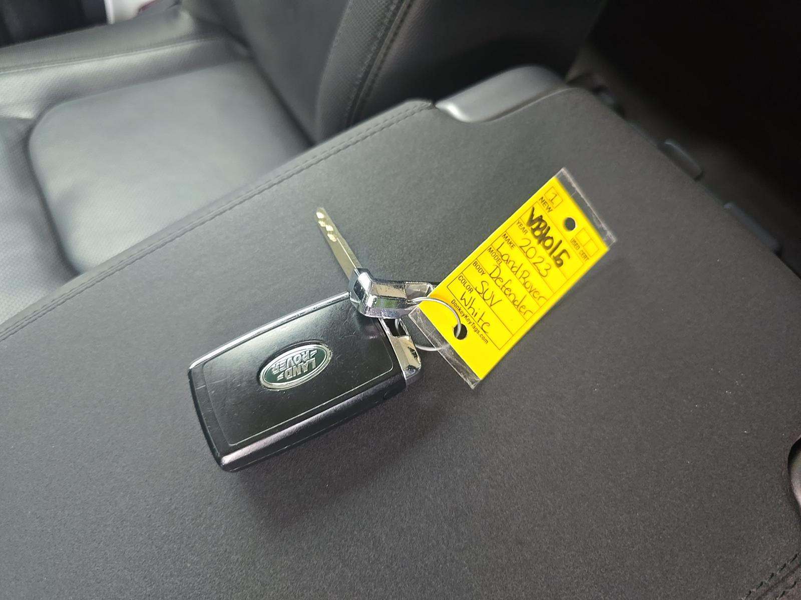 2023 Land Rover Defender 90 X-Dynamic SE AWD