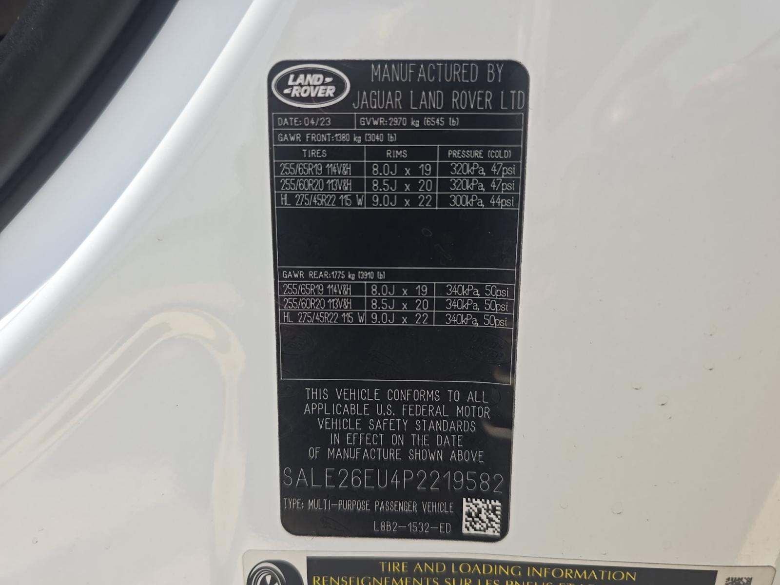 2023 Land Rover Defender 90 X-Dynamic SE AWD