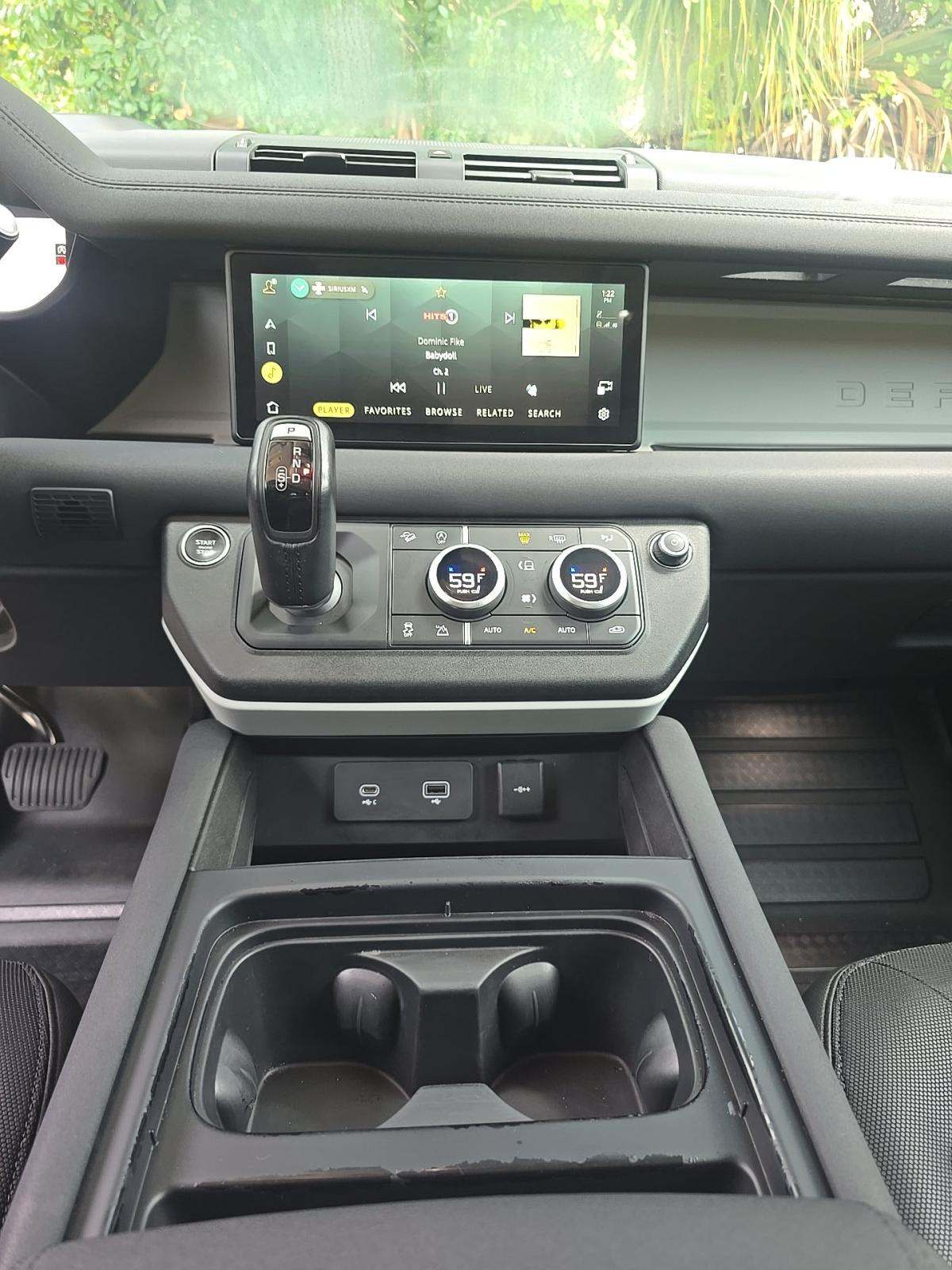 2023 Land Rover Defender 90 X-Dynamic SE AWD