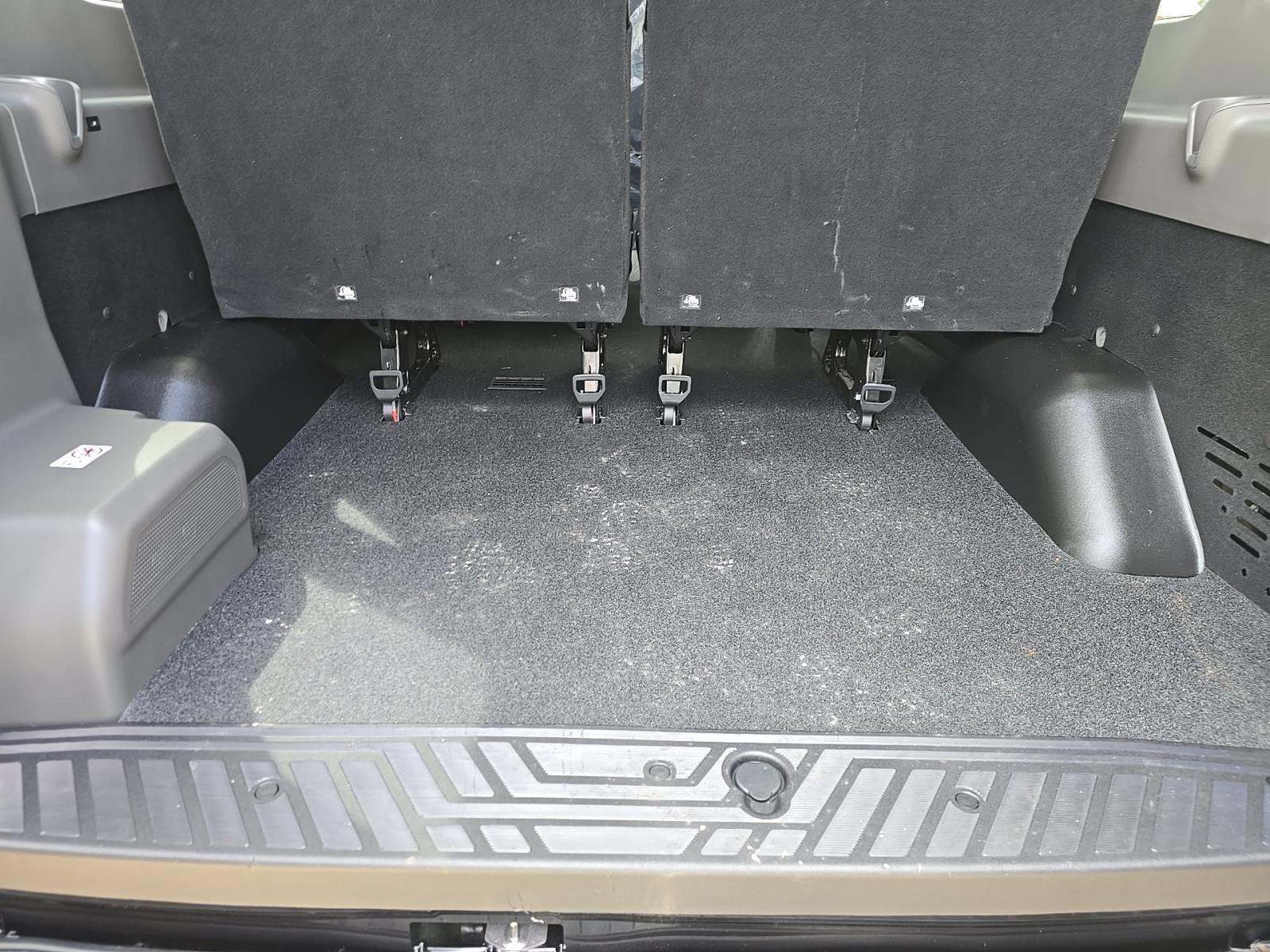 FORD TRANSIT 350 - 10