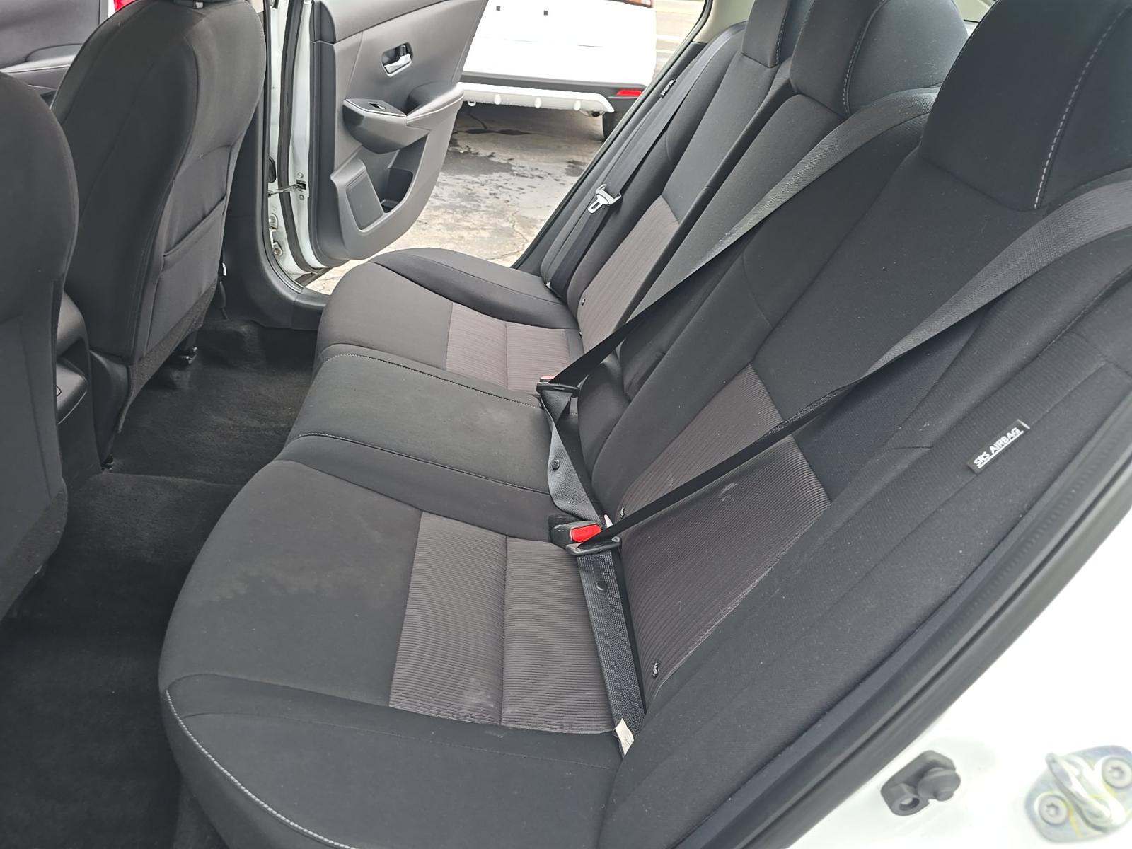 NISSAN SENTRA - 9