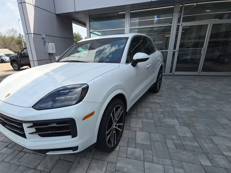 2024 Porsche Cayenne Base AWD