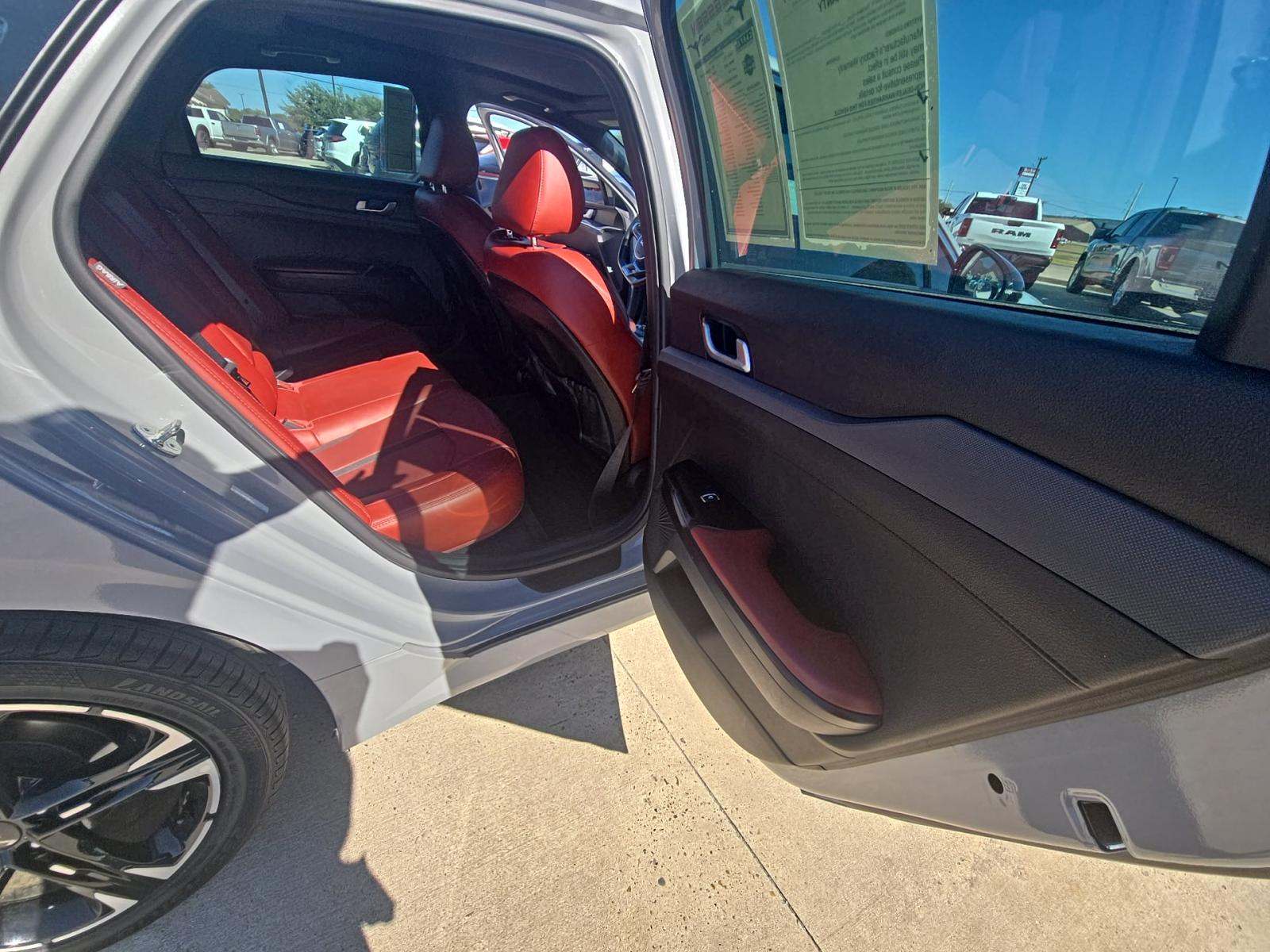 2024 Kia K5 GT-Line AWD