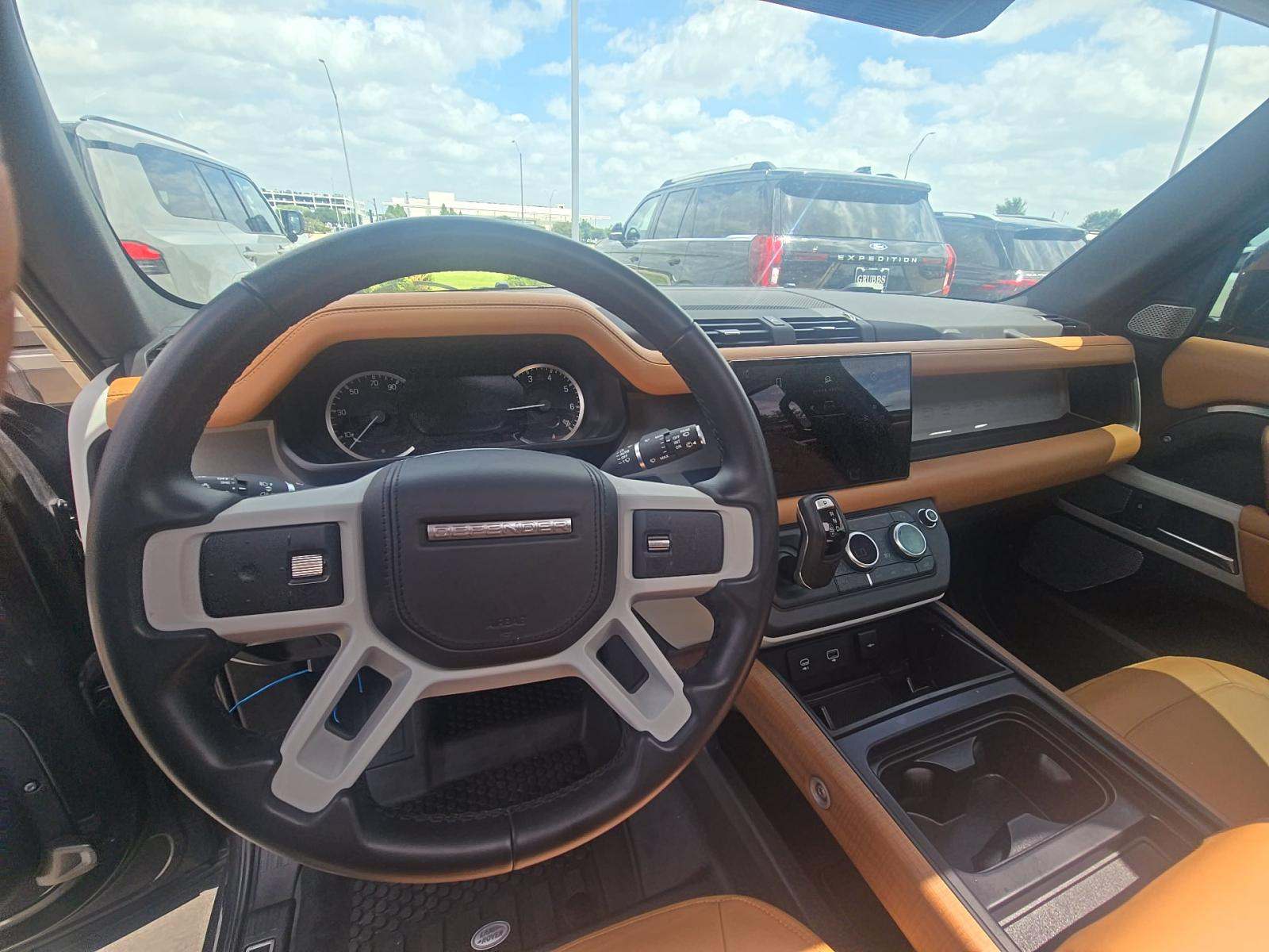 2023 Land Rover Defender 130 First Edition AWD