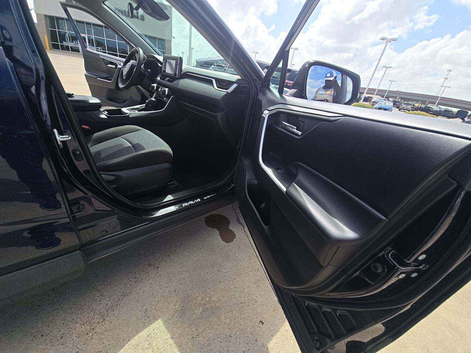 2022 Toyota RAV4 XLE FWD