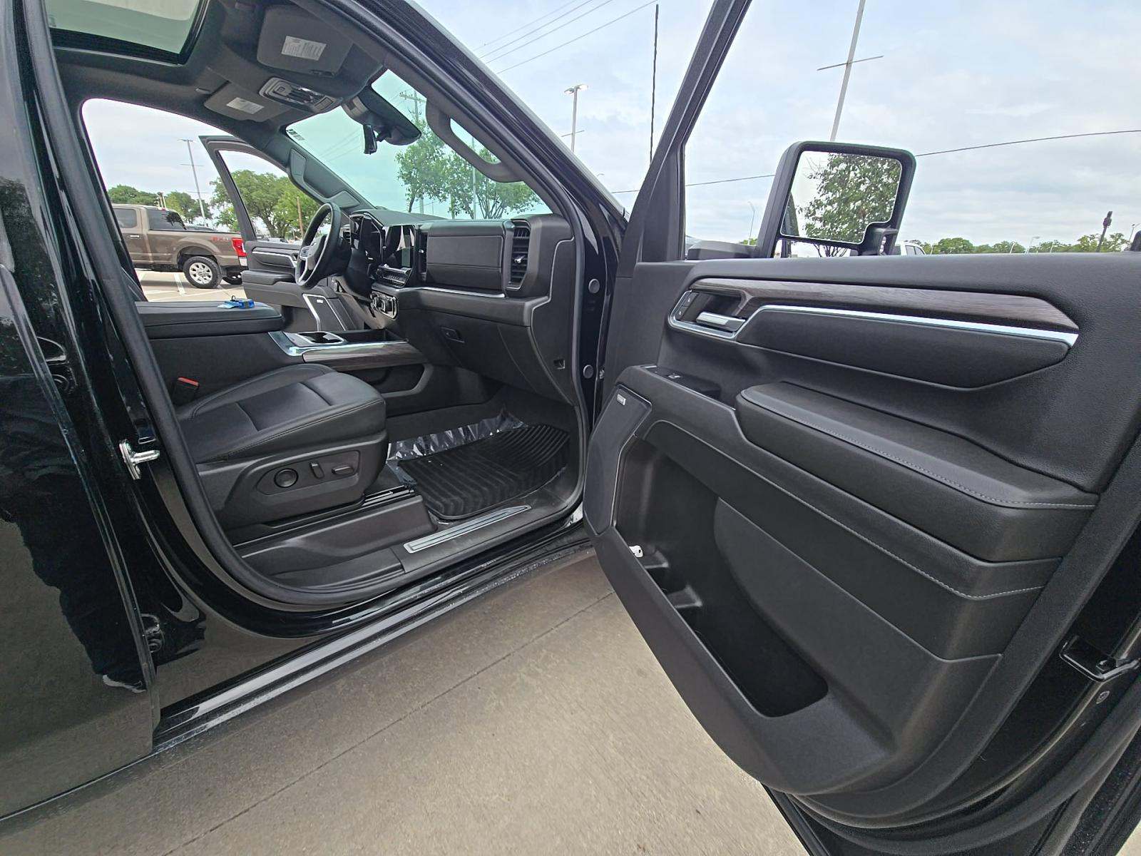 2024 Chevrolet Silverado 2500HD LTZ AWD