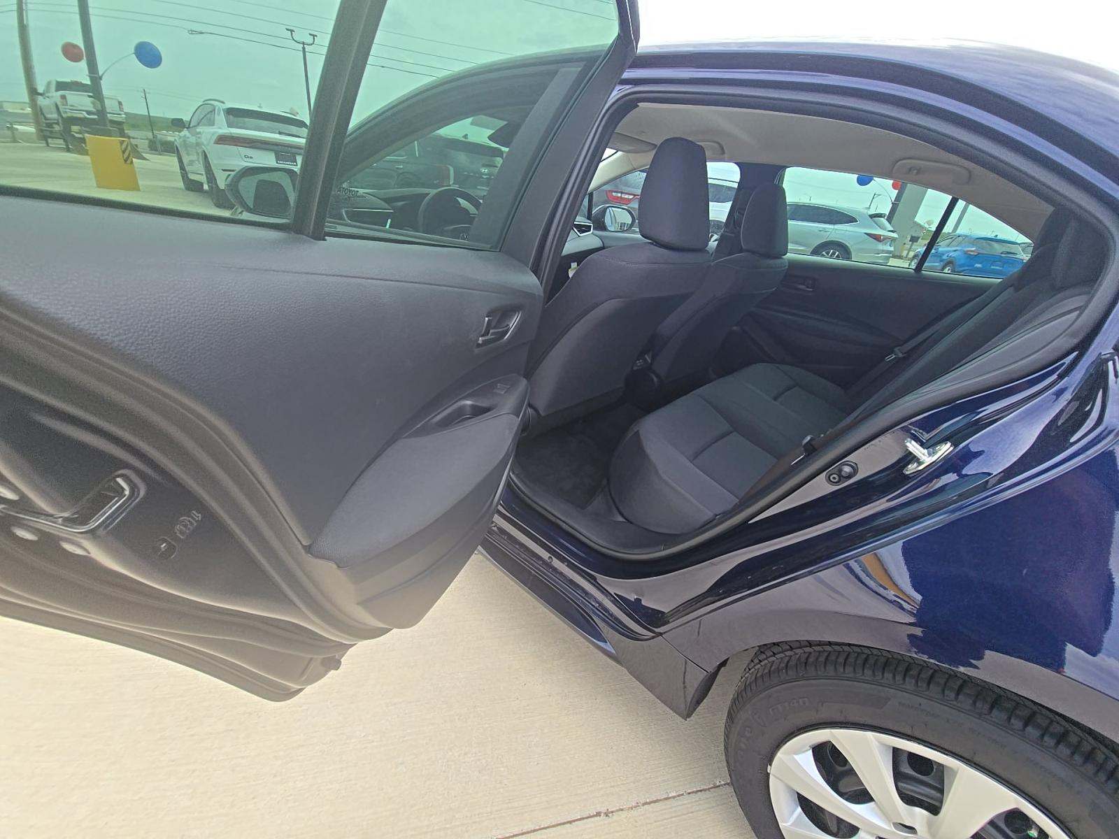 2025 Toyota Corolla LE FWD