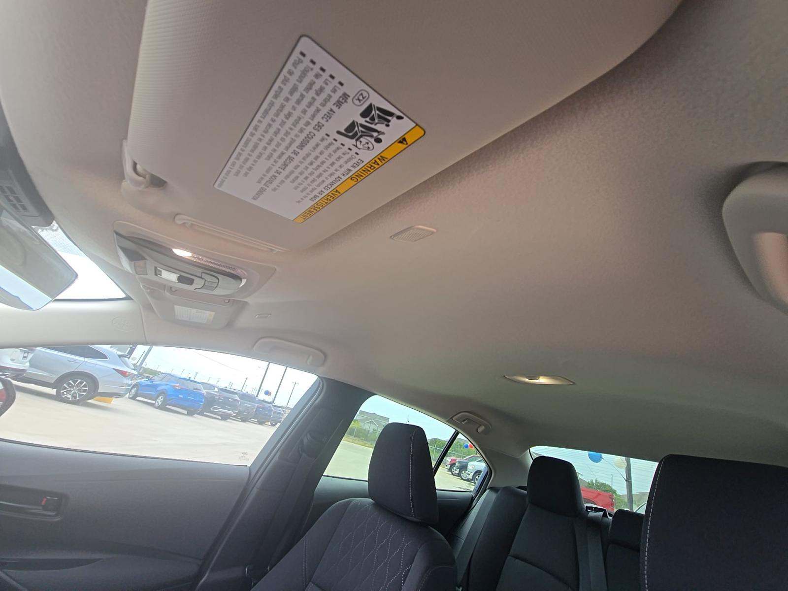 2025 Toyota Corolla LE FWD