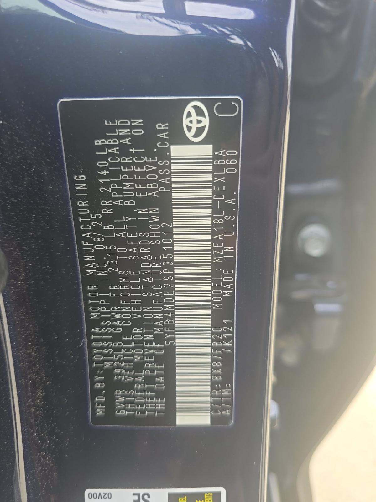 2025 Toyota Corolla LE FWD