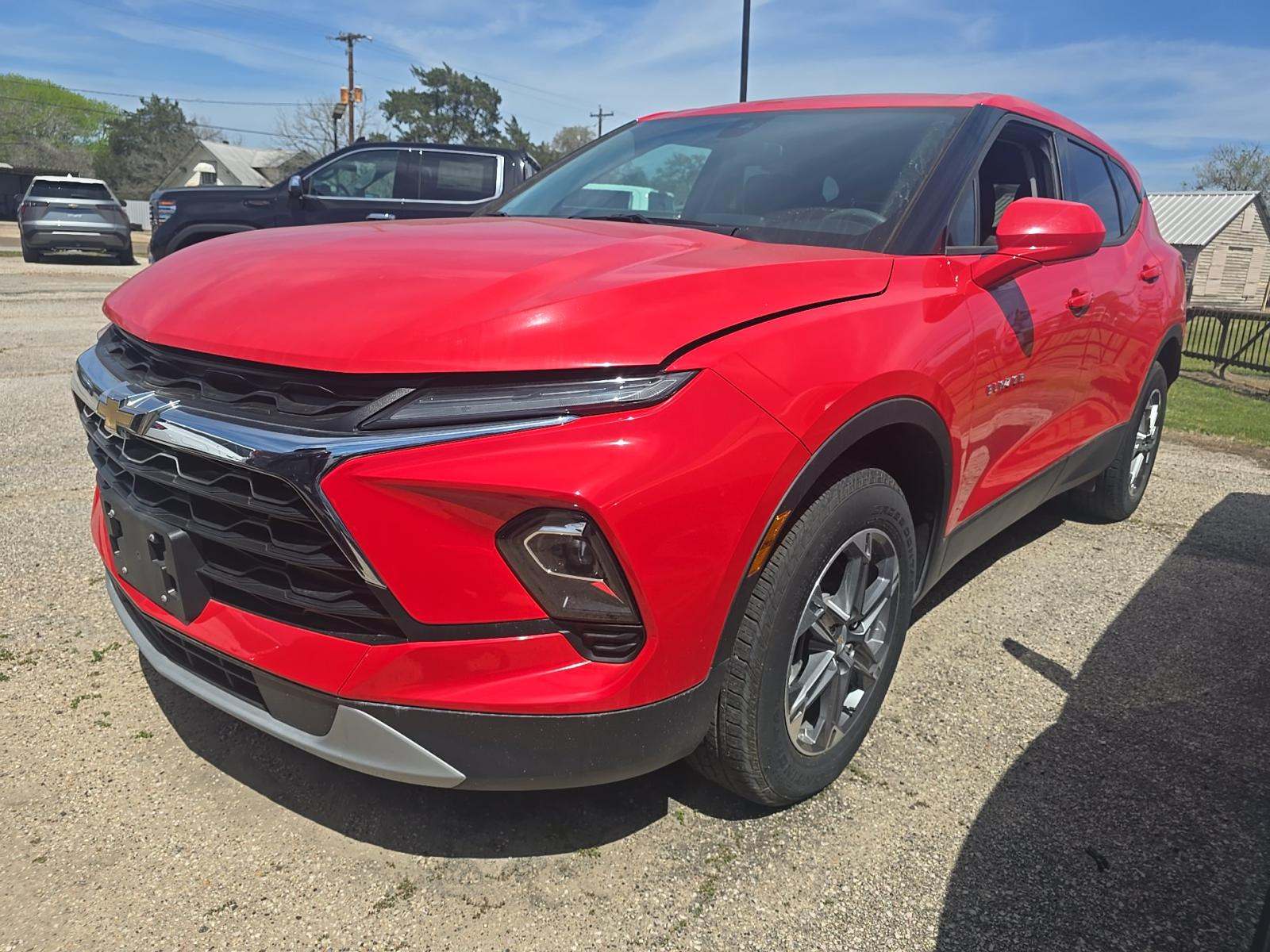 CHEVROLET BLAZER - 1