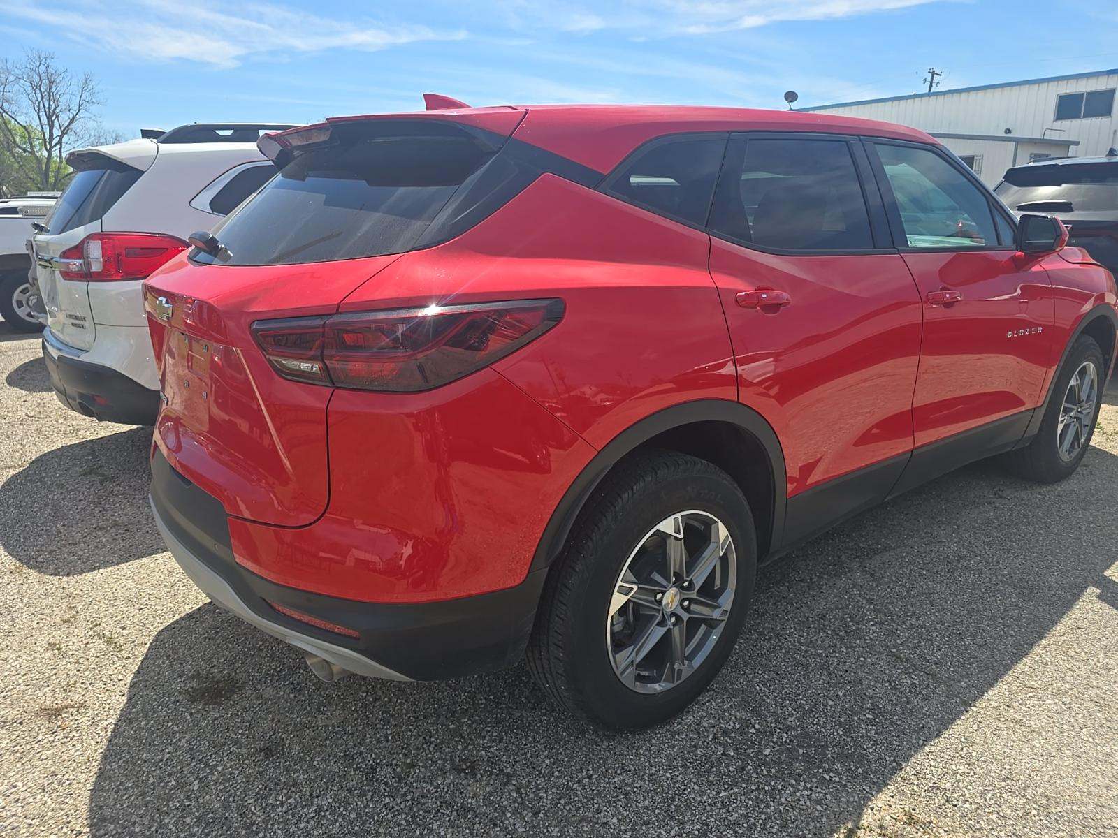 CHEVROLET BLAZER - 3