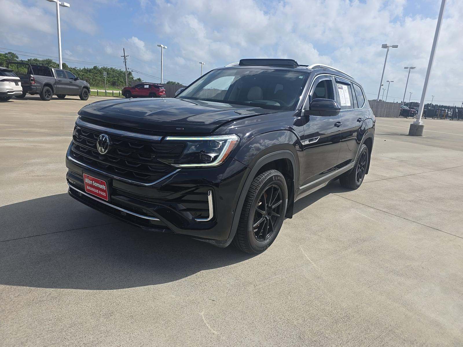 2024 Volkswagen Atlas 2.0T SEL Premium R-Line AWD