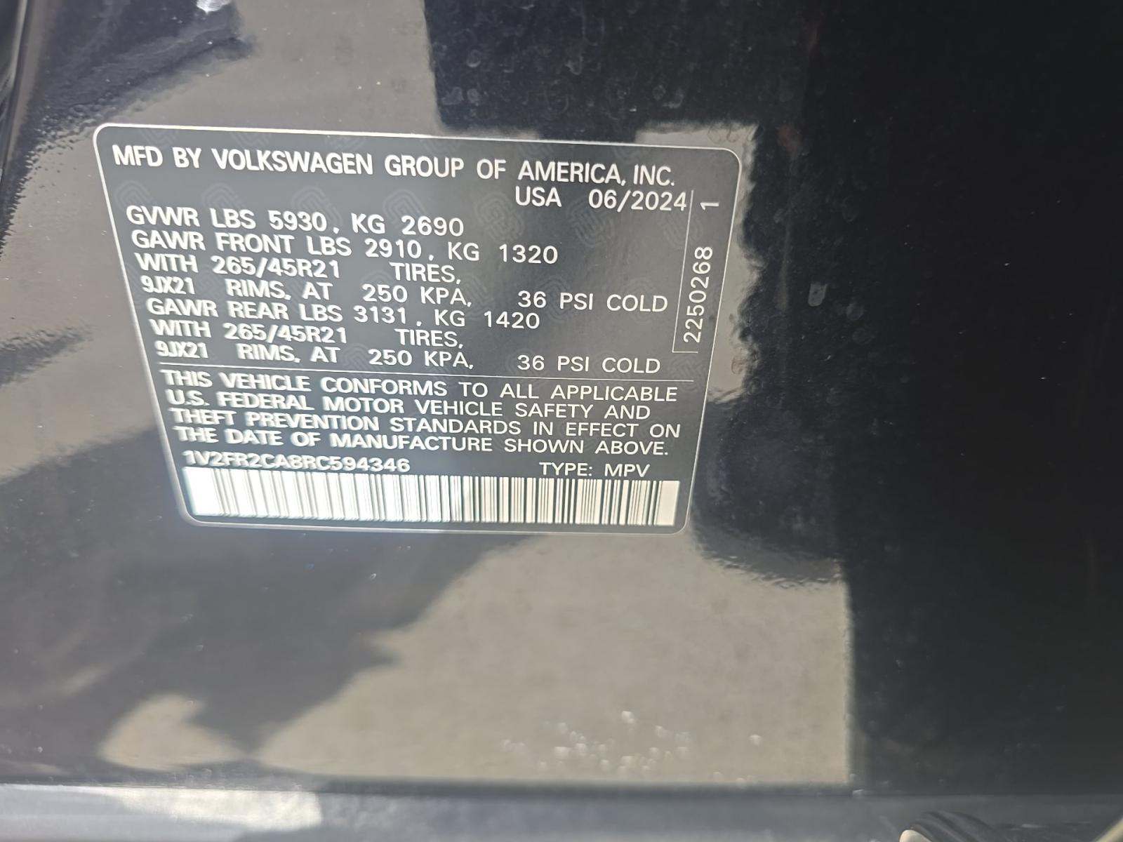 2024 Volkswagen Atlas 2.0T SEL Premium R-Line AWD