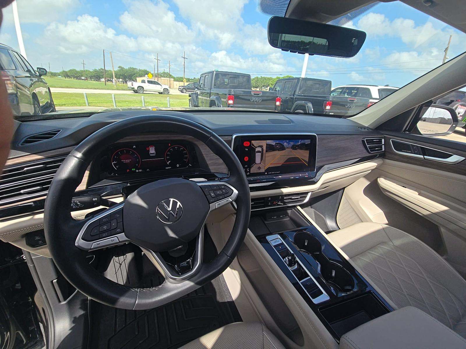 2024 Volkswagen Atlas 2.0T SEL Premium R-Line AWD