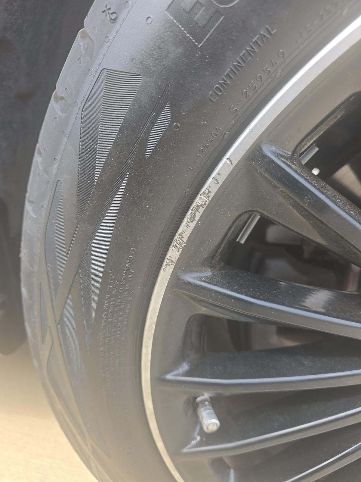 2025 Mercedes-Benz GLC GLC 350e AWD