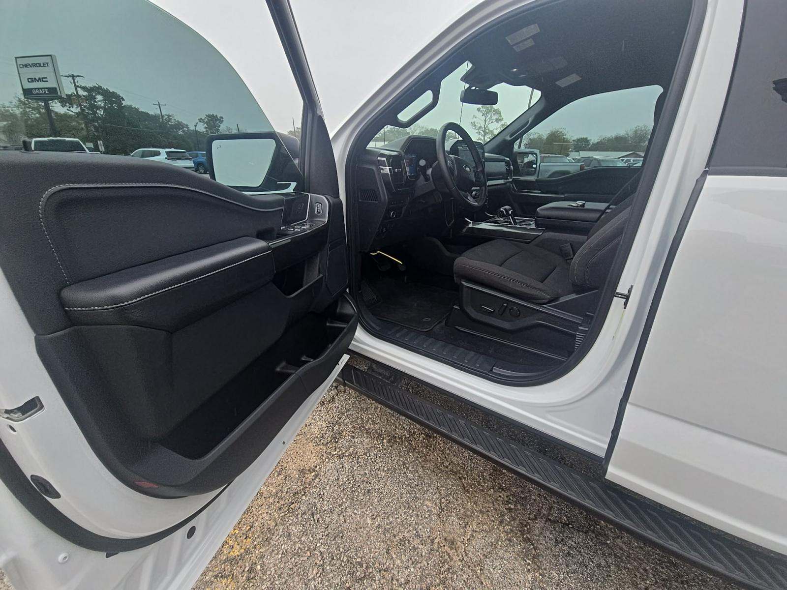 2023 Ford F-150 XLT RWD