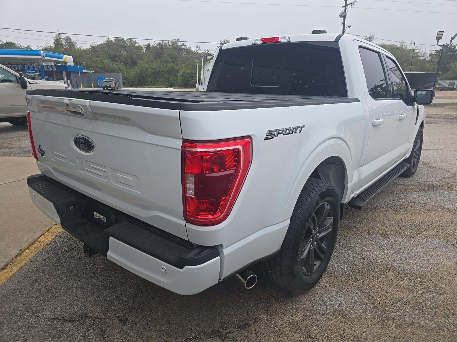 2023 Ford F-150 XLT RWD