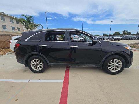 2020 Kia Sorento LX FWD