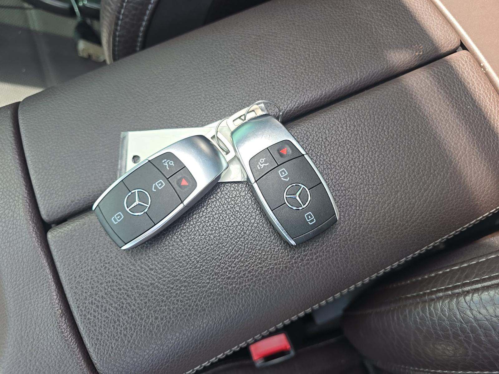 MERCEDES-BENZ GLS - 8