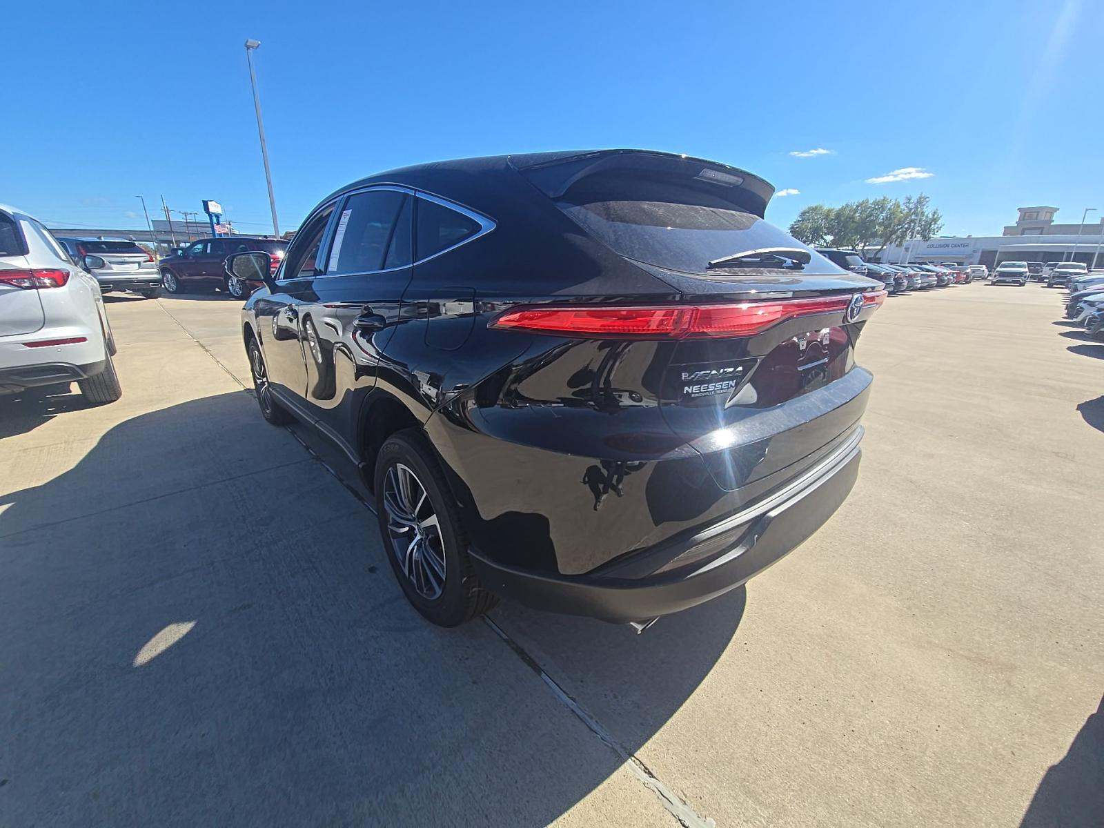 2022 Toyota Venza LE AWD