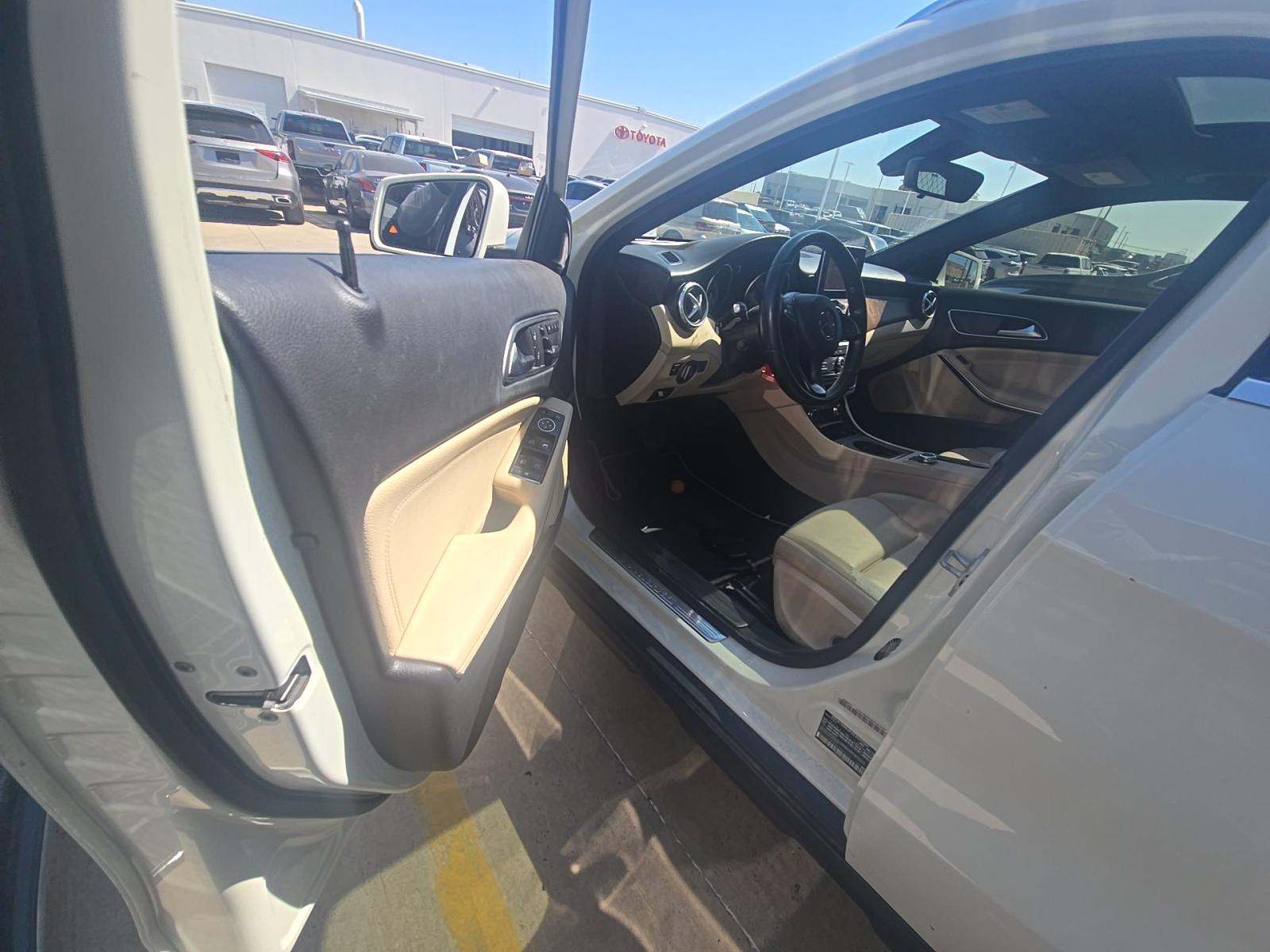 MERCEDES-BENZ GLA-CLASS - 6