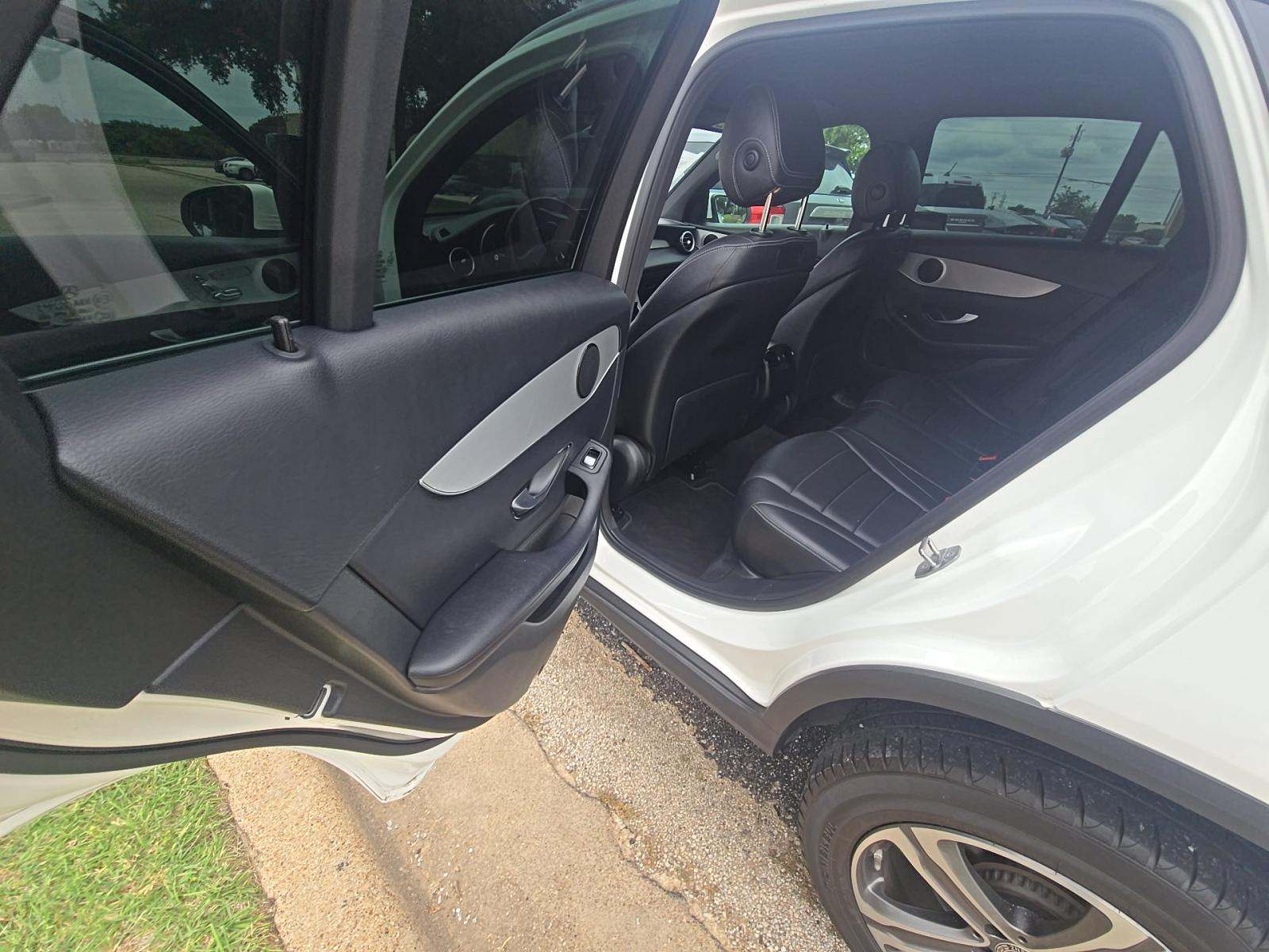 2019 Mercedes-Benz GLC GLC 300 RWD