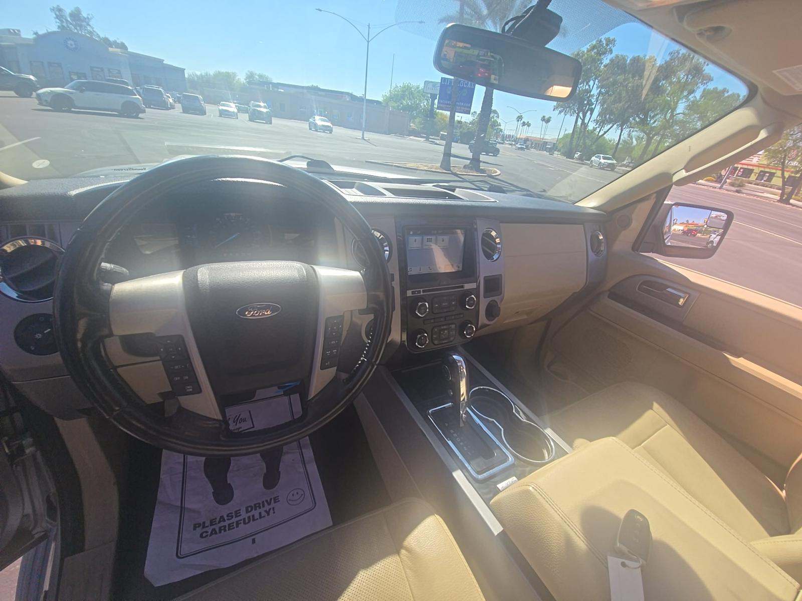 FORD EXPEDITION - 10
