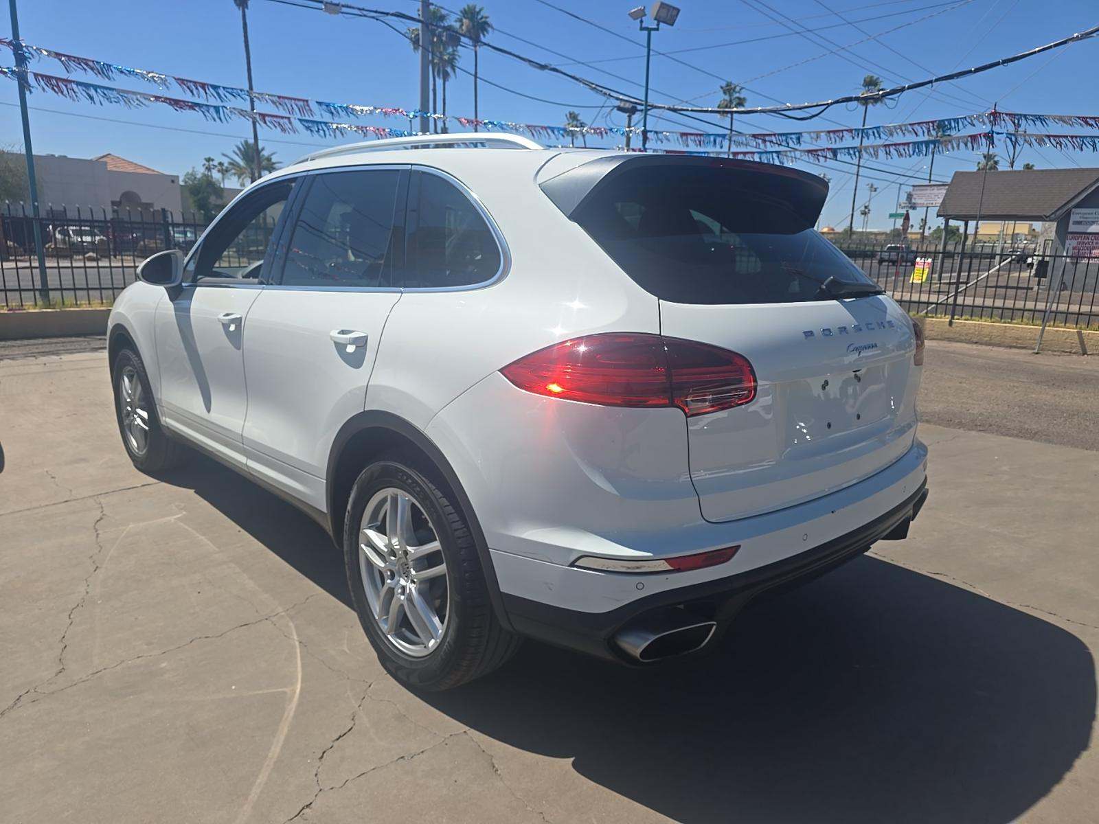 PORSCHE CAYENNE - 2