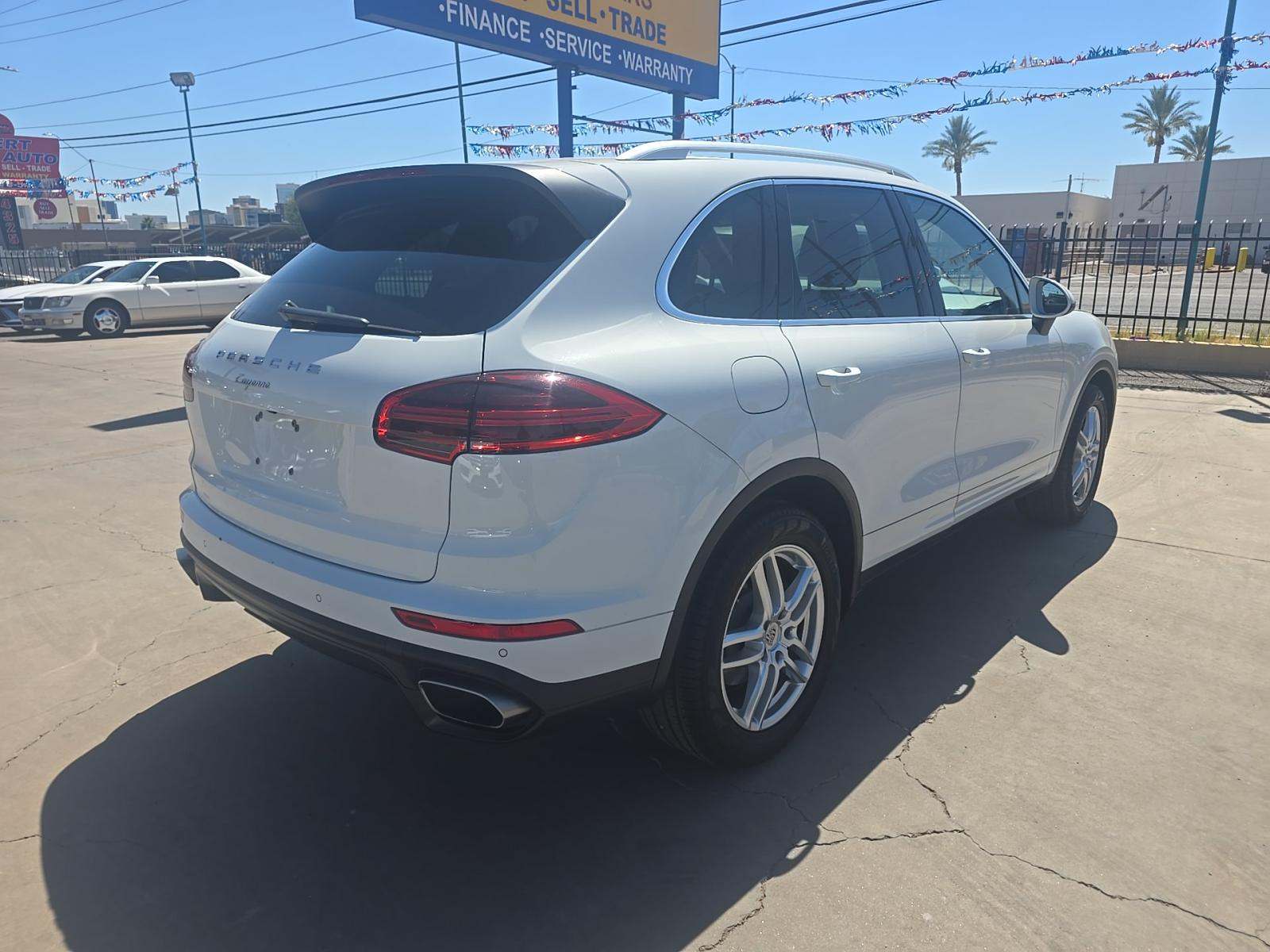 PORSCHE CAYENNE - 3