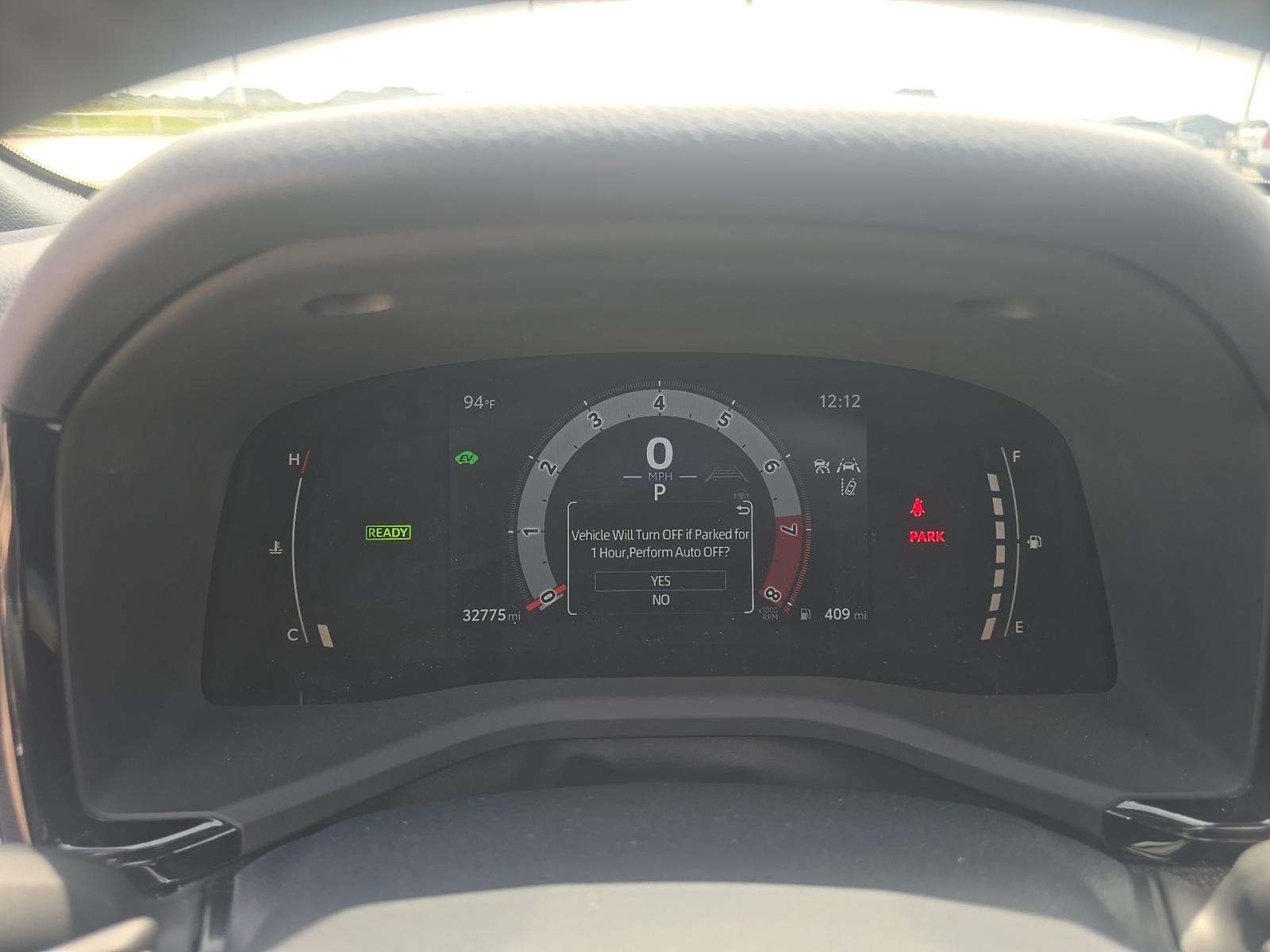 2025 Toyota Camry SE FWD