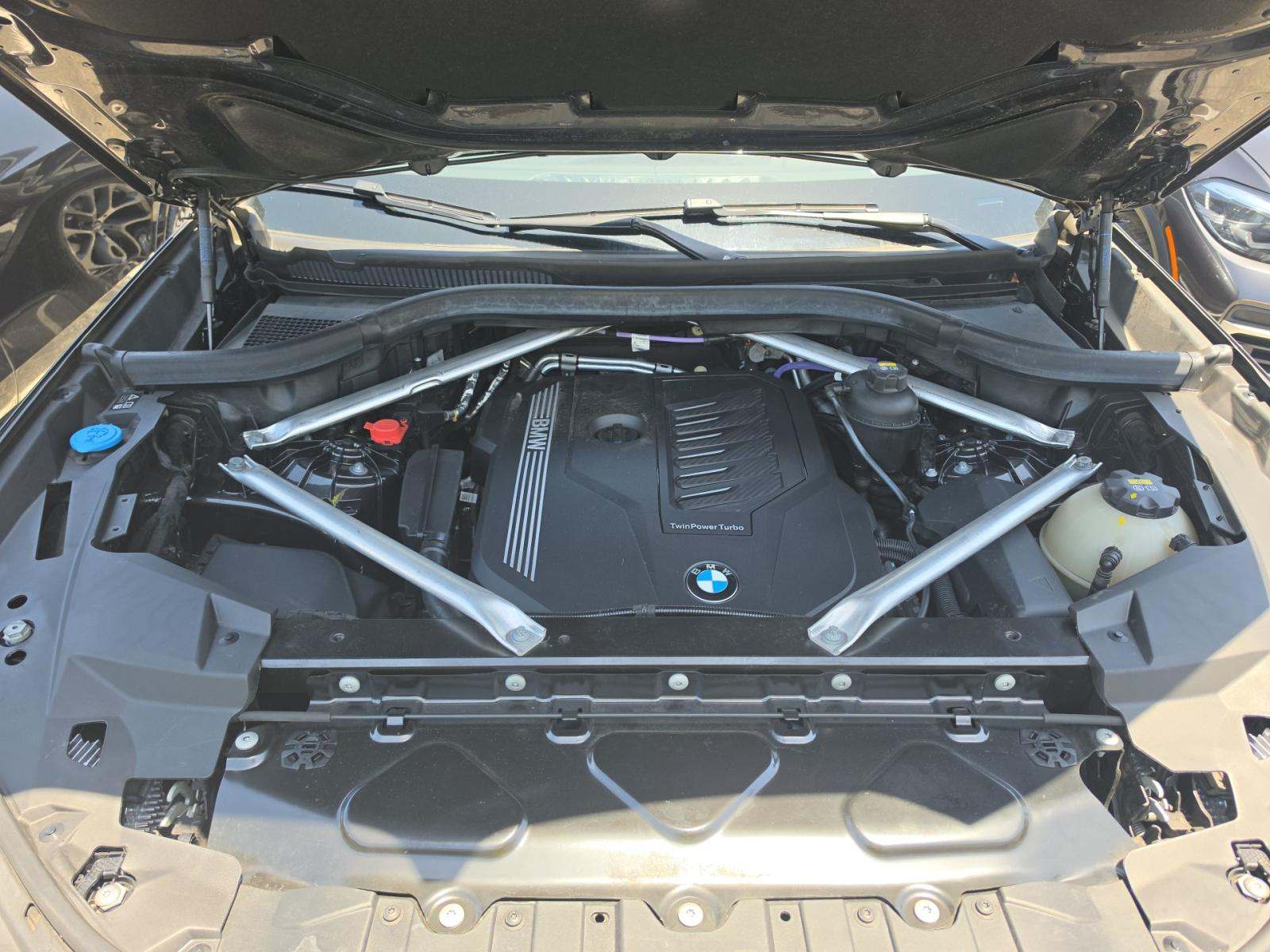 2022 BMW X5 xDrive40i AWD