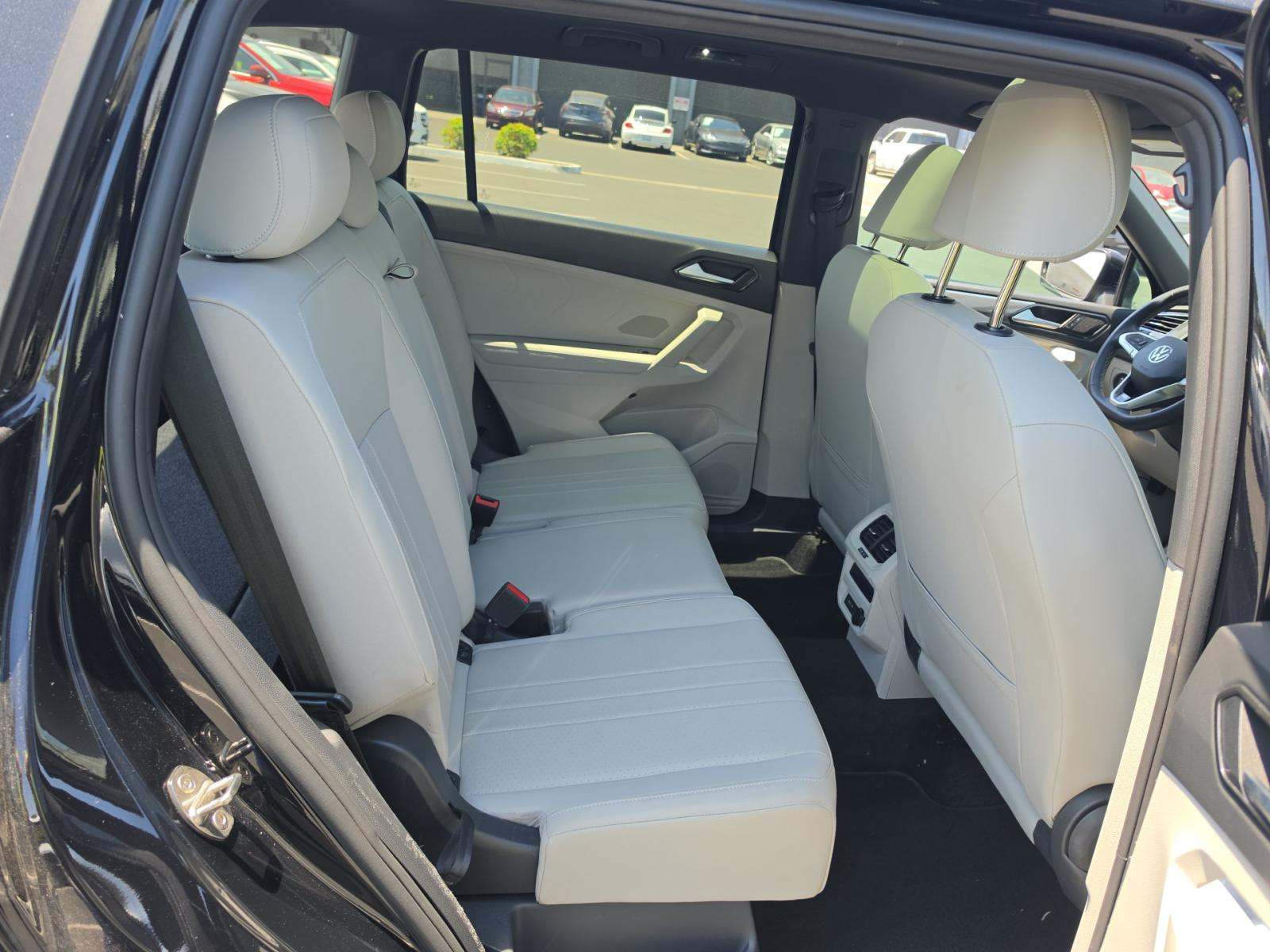 2023 Volkswagen Tiguan 2.0T SE R-Line Black AWD