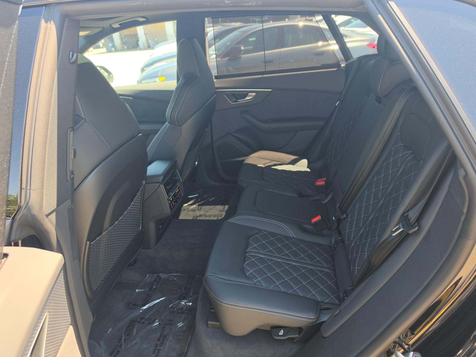 2026 Audi SQ8 Premium Plus AWD