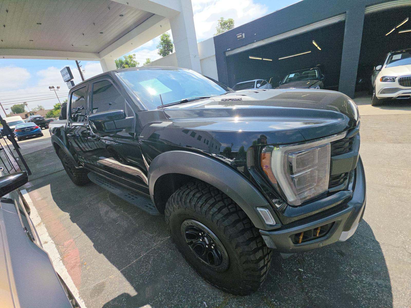 FORD F-150 - 4