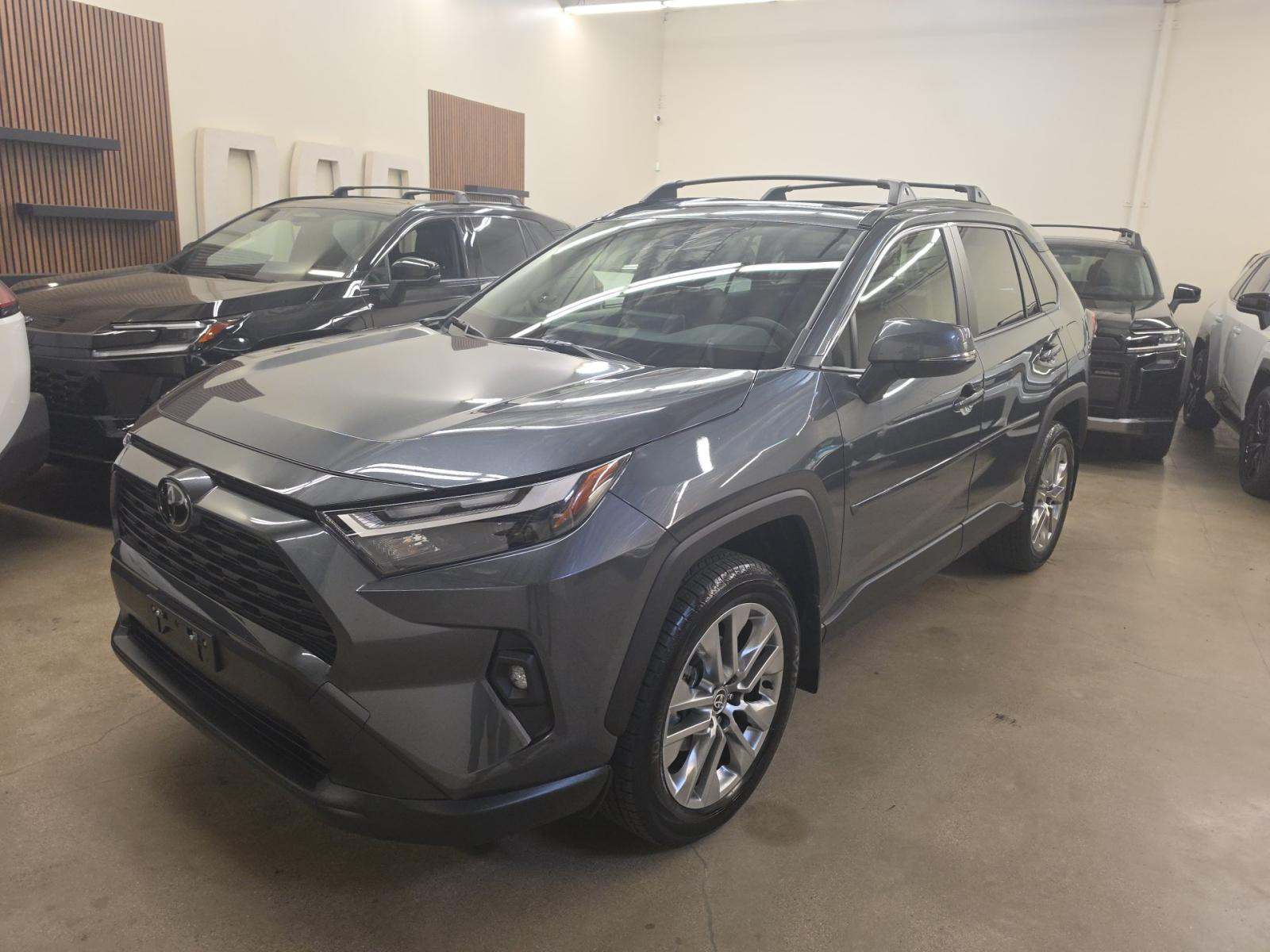 2025 Toyota RAV4 XLE Premium AWD