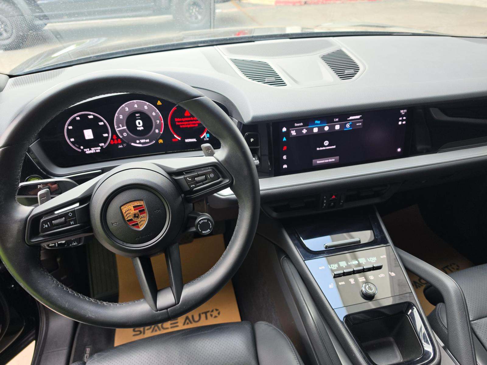 PORSCHE CAYENNE - 10