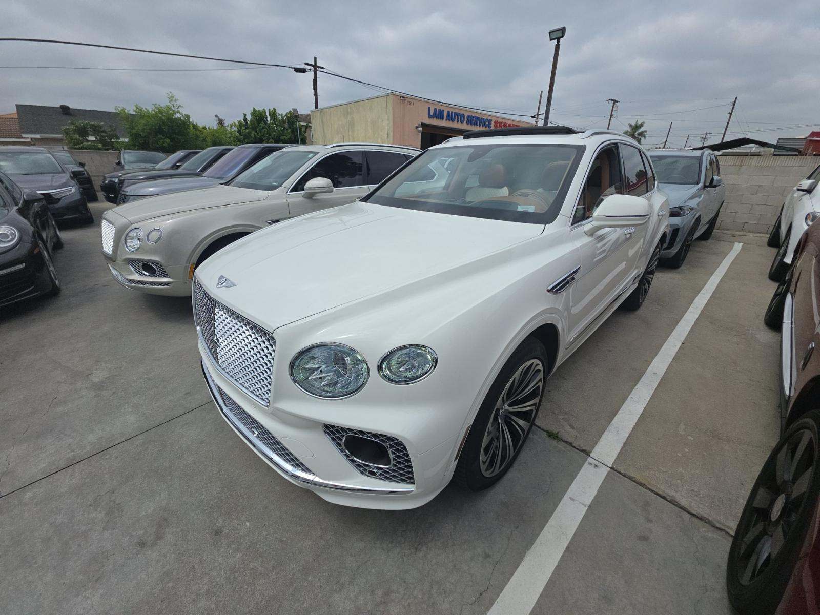 2023 Bentley Bentayga Azure AWD