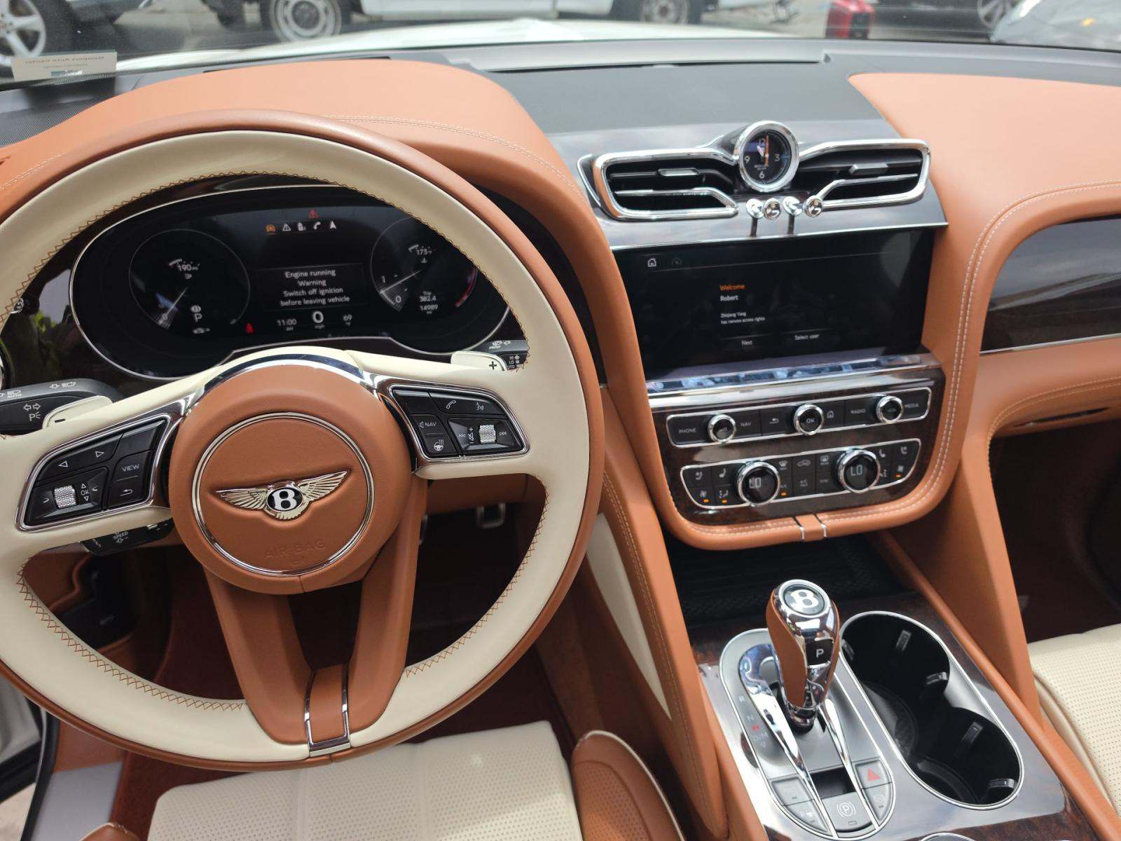 2023 Bentley Bentayga Azure AWD