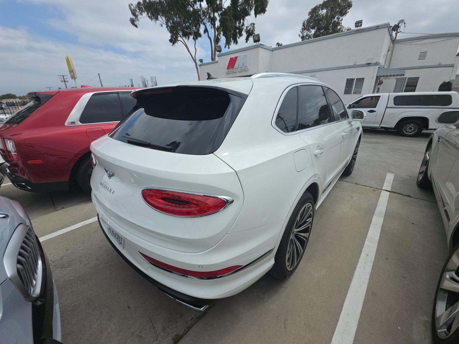 2023 Bentley Bentayga Azure AWD