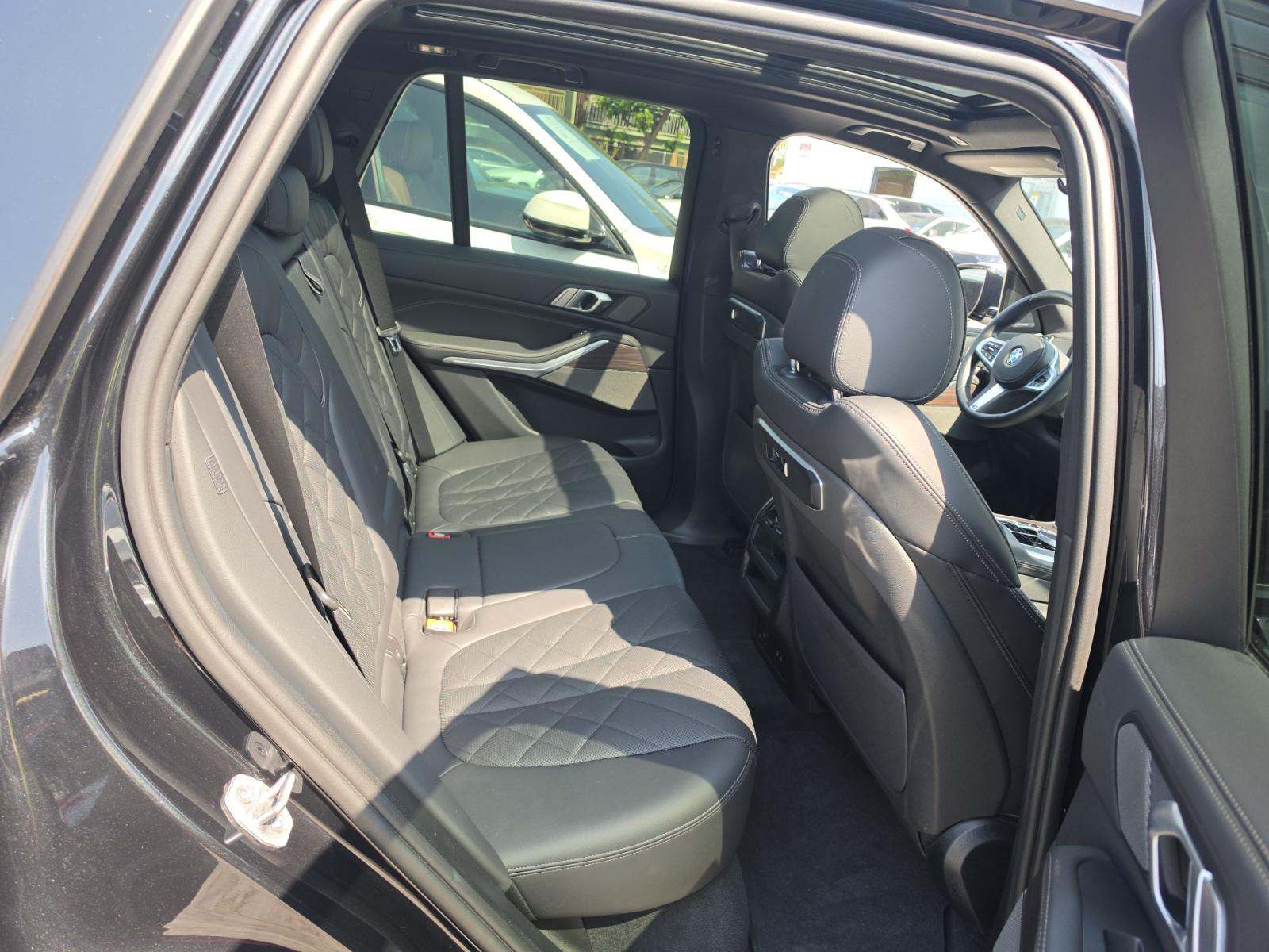 2024 BMW X5 xDrive40i AWD