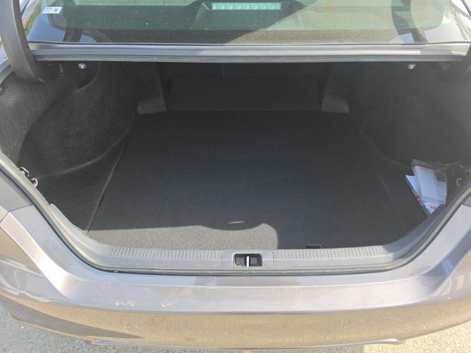 2023 Toyota Camry SE FWD