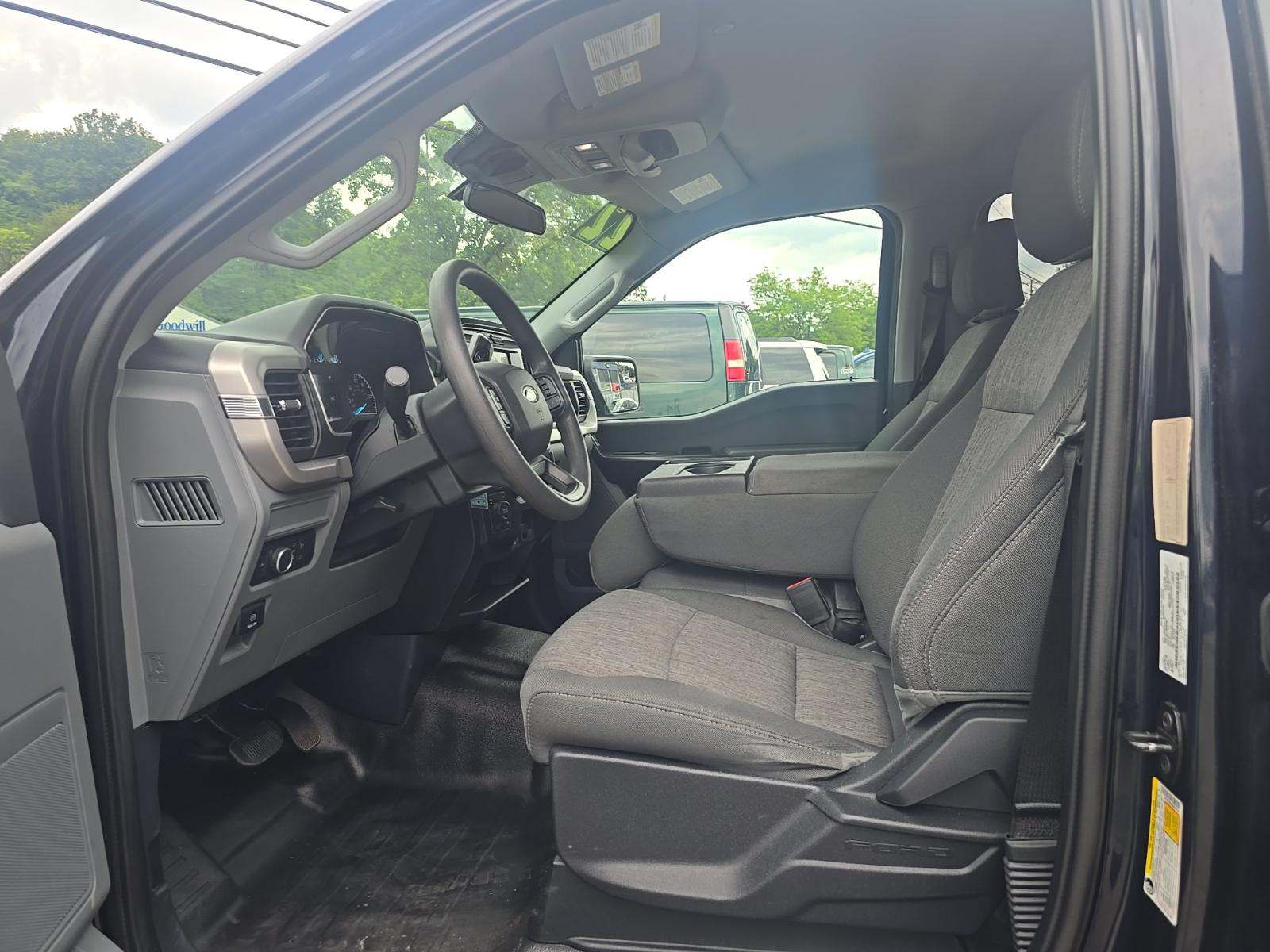 2022 Ford F-150 XL AWD