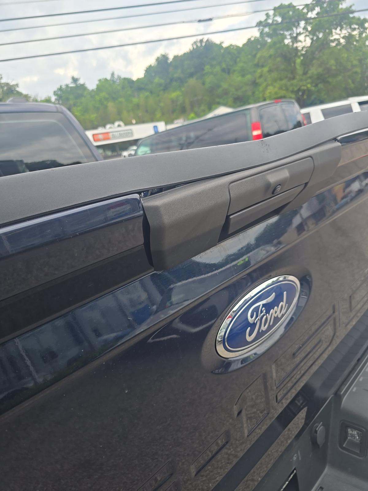 2022 Ford F-150 XL AWD