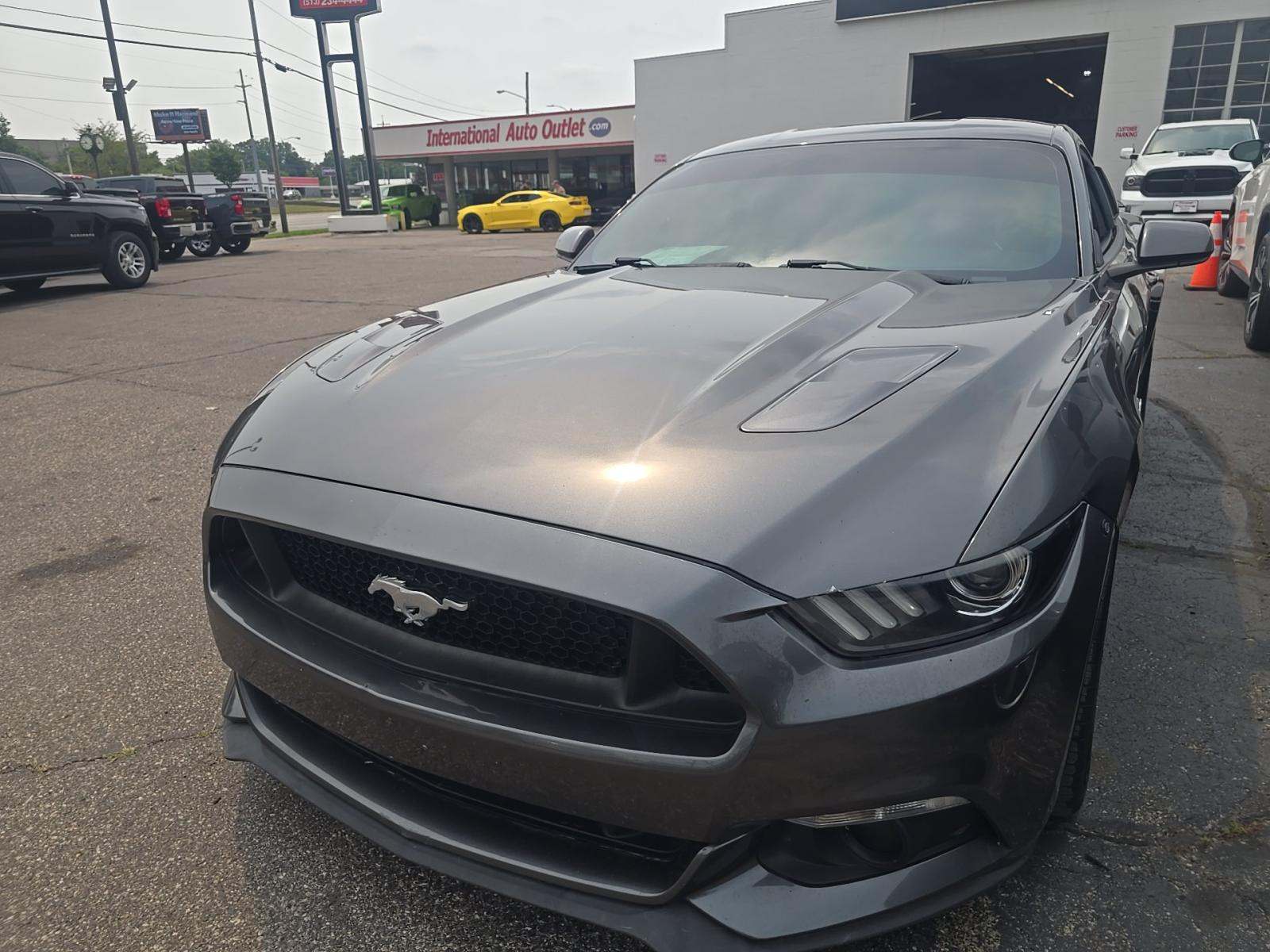 2017 Ford Mustang GT RWD