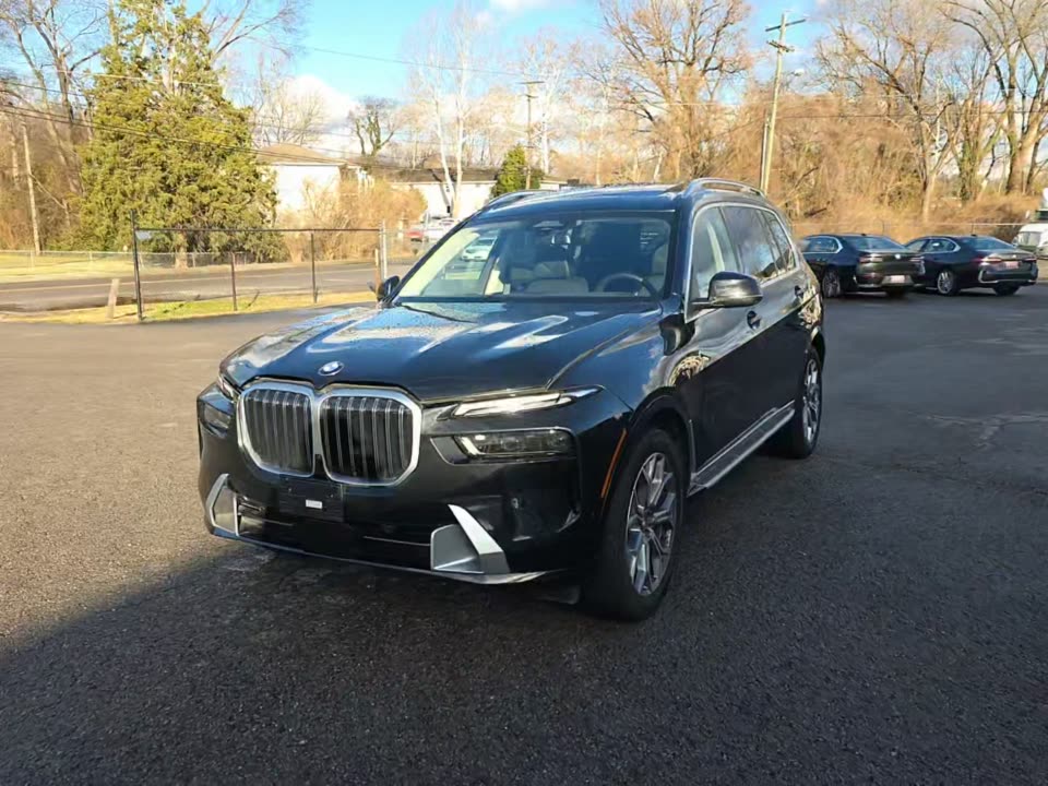 2025 BMW X7 xDrive40i