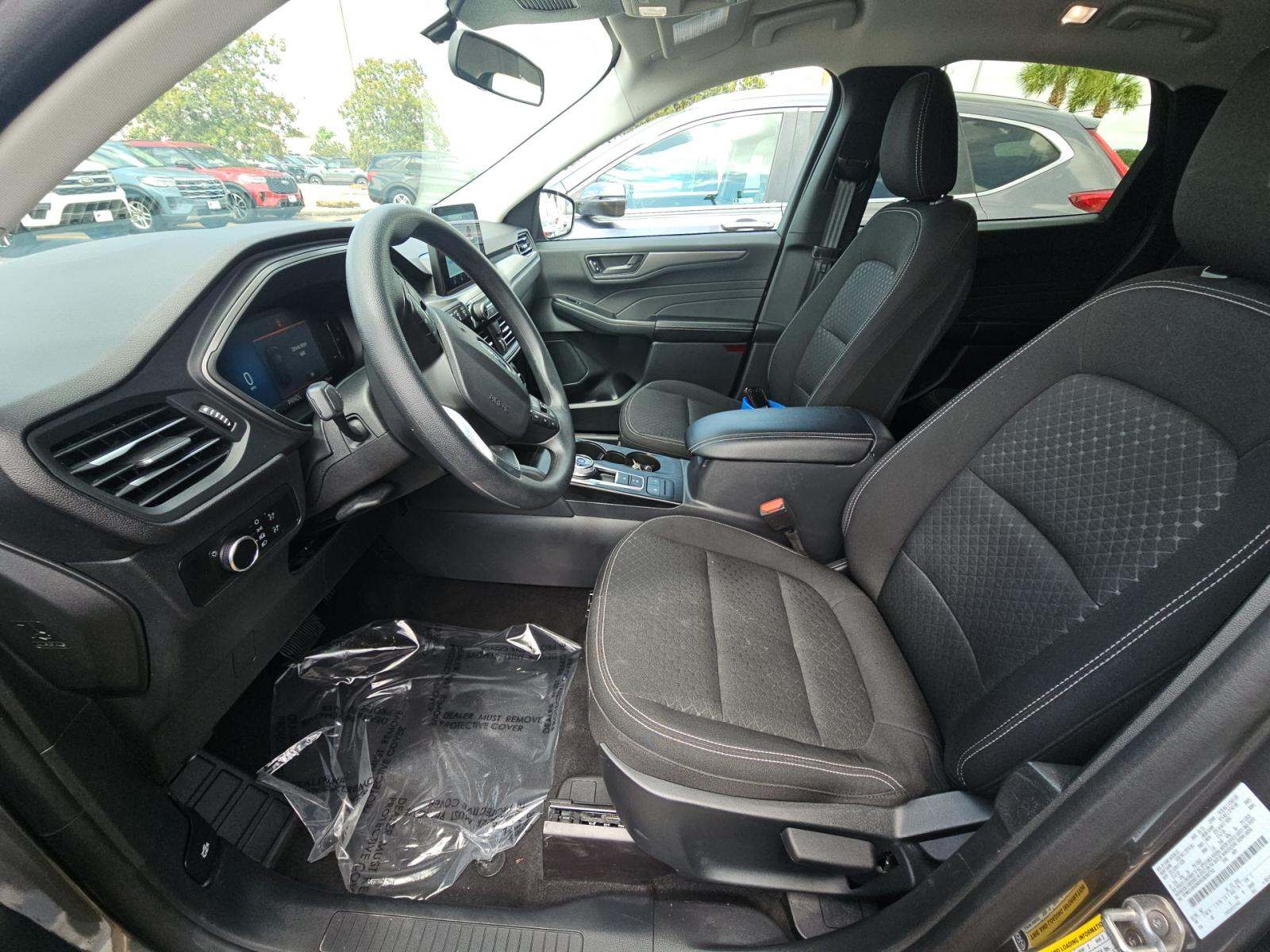 FORD ESCAPE - 6