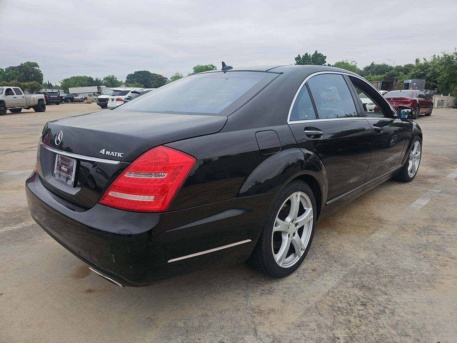 MERCEDES-BENZ S-CLASS - 3