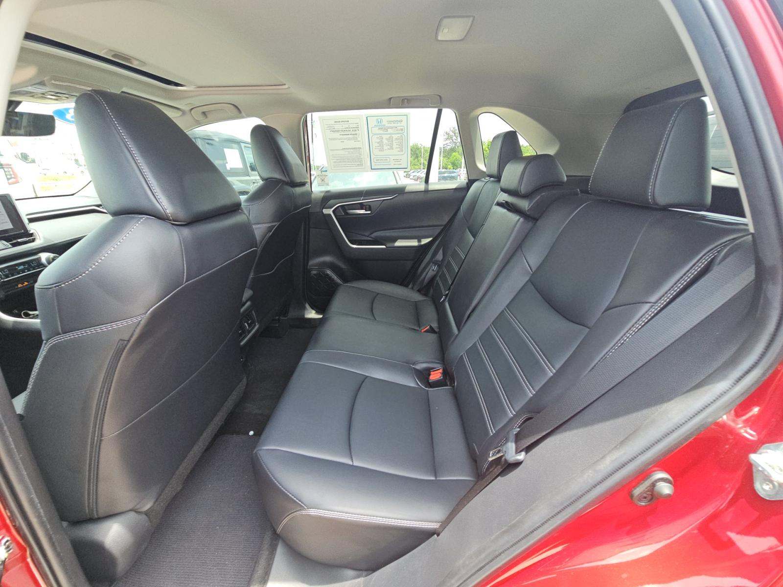 2023 Toyota RAV4 XLE Premium FWD