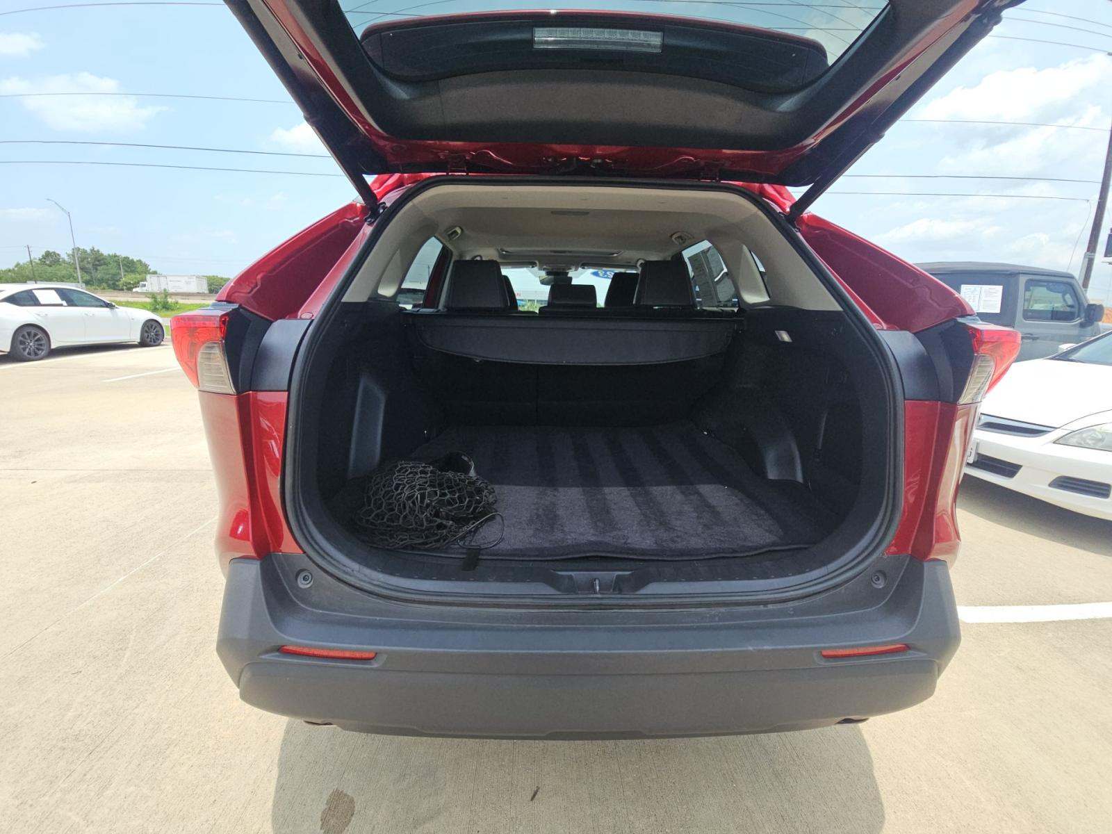 2023 Toyota RAV4 XLE Premium FWD