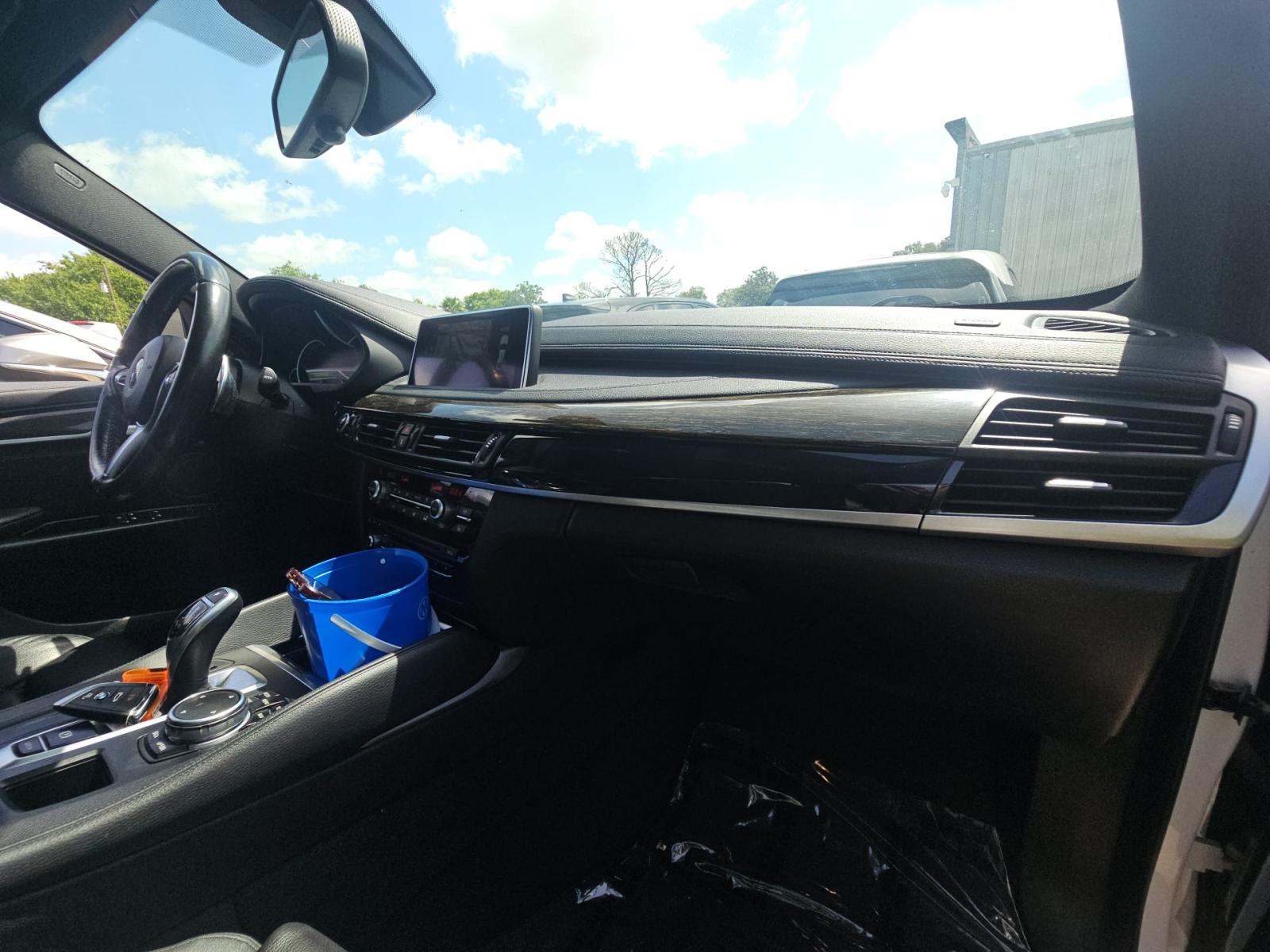 2015 BMW X6 xDrive35i AWD